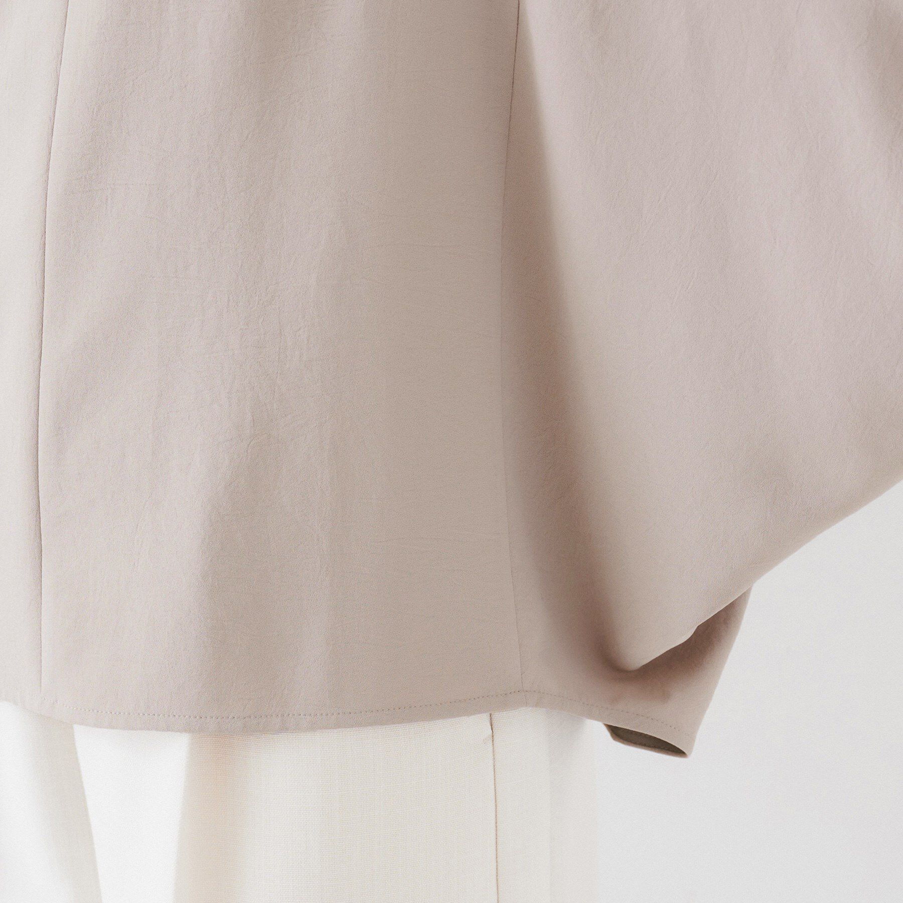 UNTITLED「【セットアップ可/接触冷感/イージーケア/体型カバー】リラクミスト モモンガブラウス」|シャツ・ブラウス|