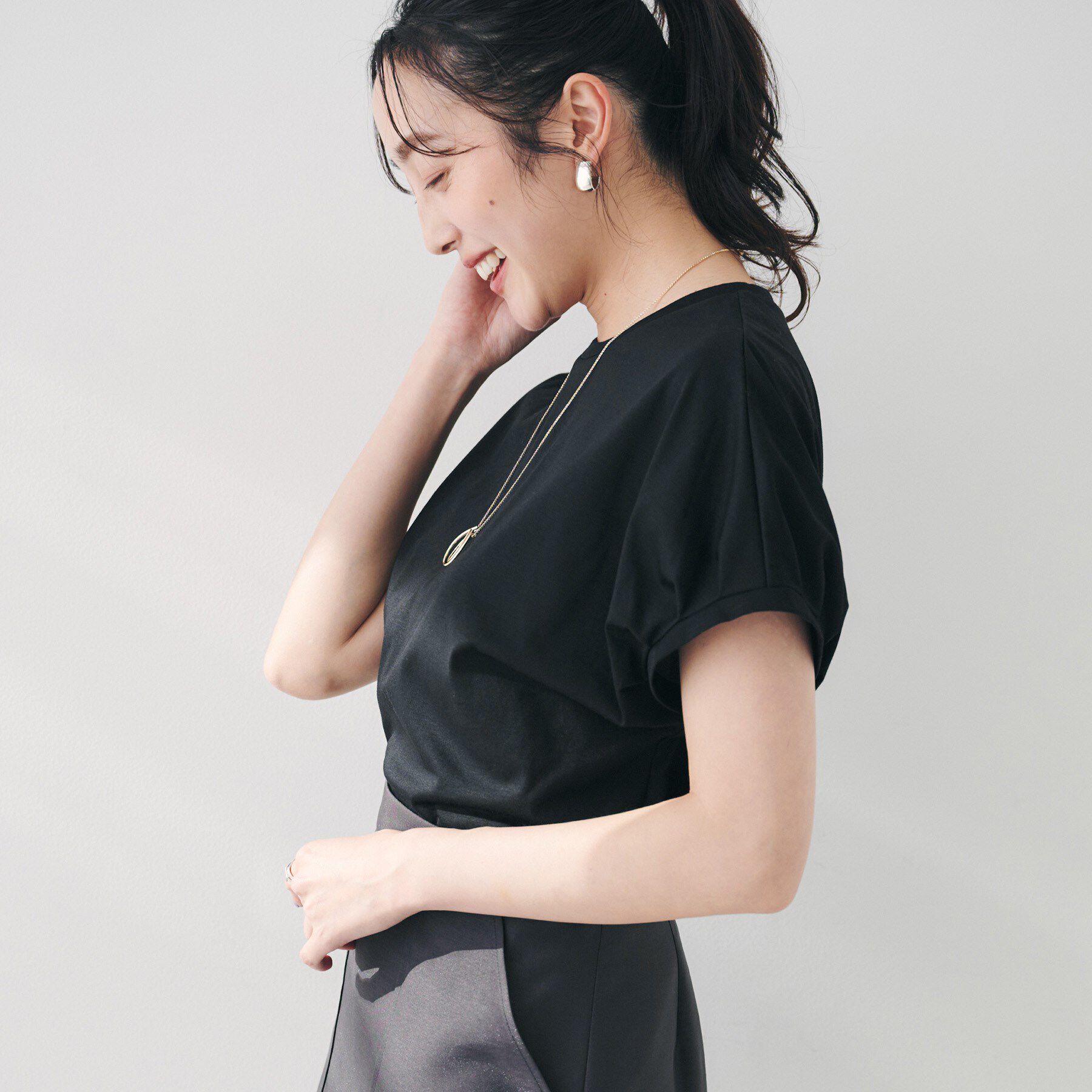 UNTITLED「【体型カバー/洗える】スリーブミニタックプルオーバー」|Tシャツ・カットソー|