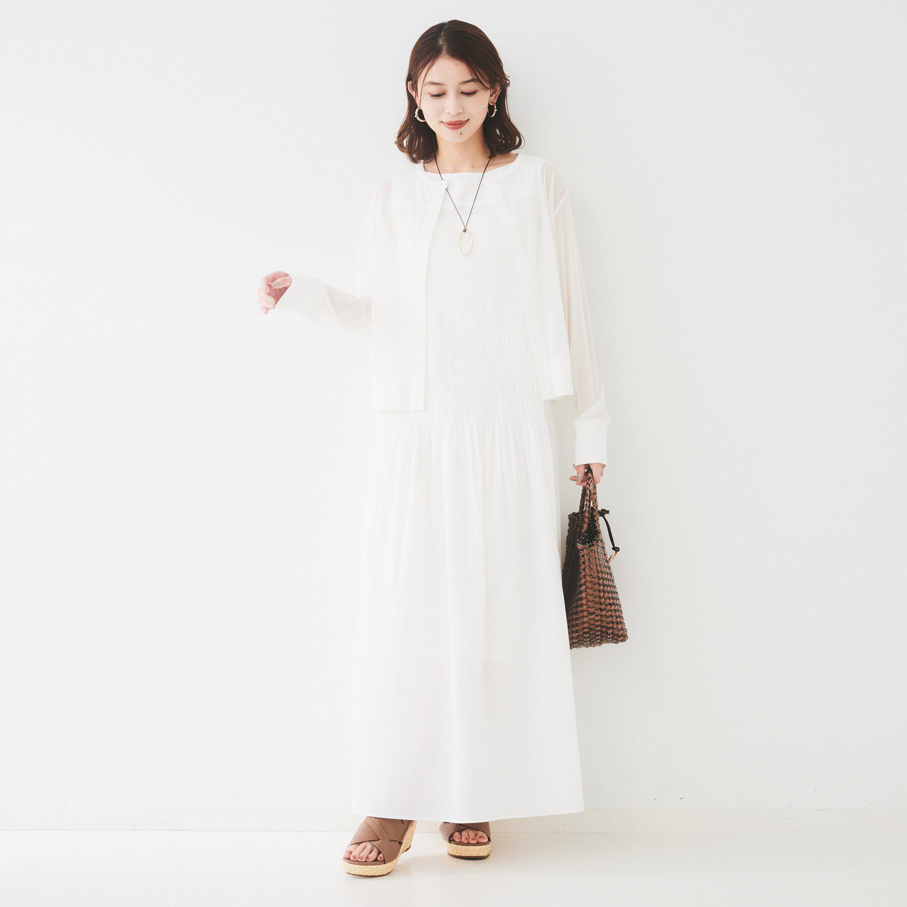 UNTITLED「【洗える/ストレッチ性/短丈】クルーネックシアーカーディガン」|カーディガン|