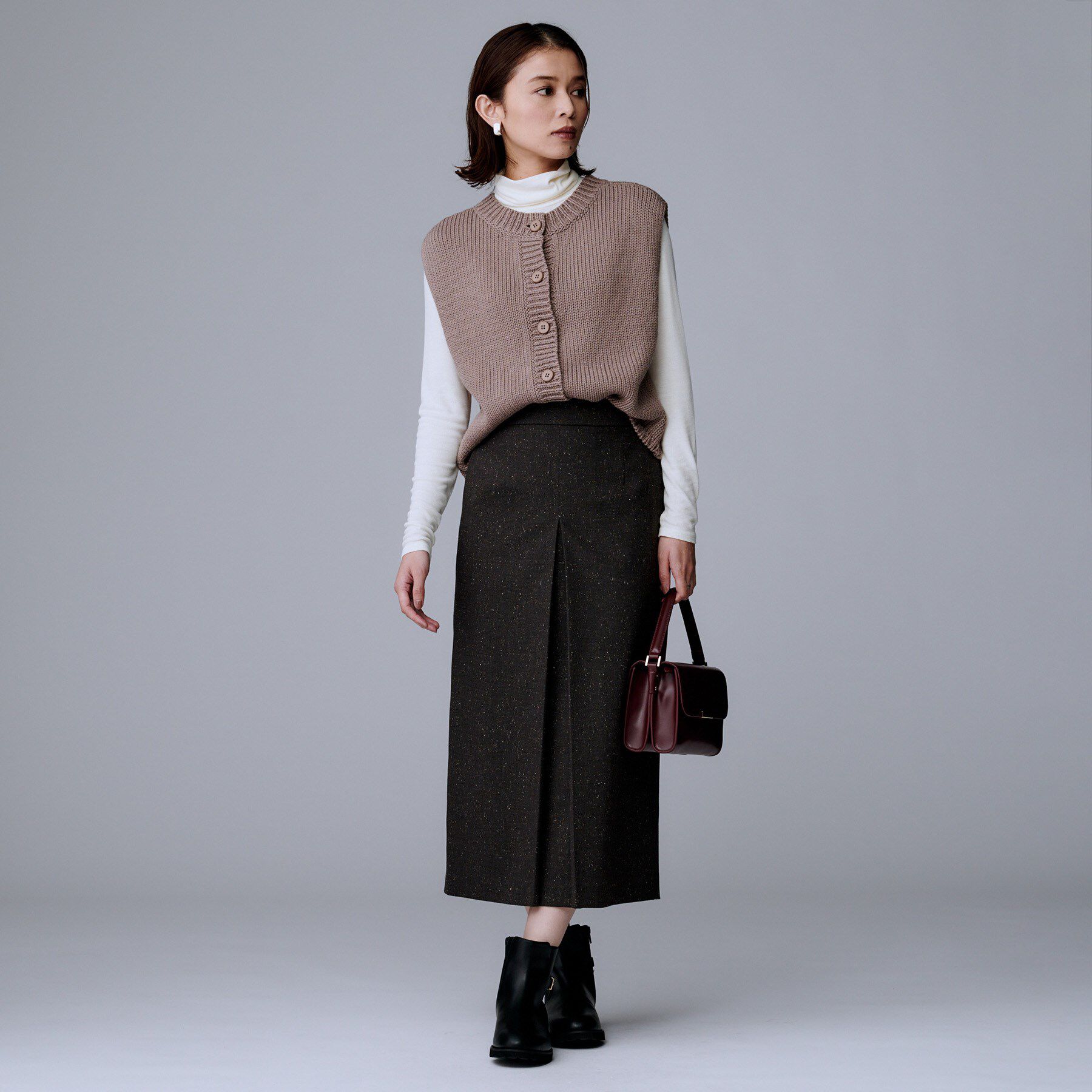 UNTITLED「【ウエスト後ろゴム/シーズンレス】シルクネップツイード ナロースカート」|スカート|