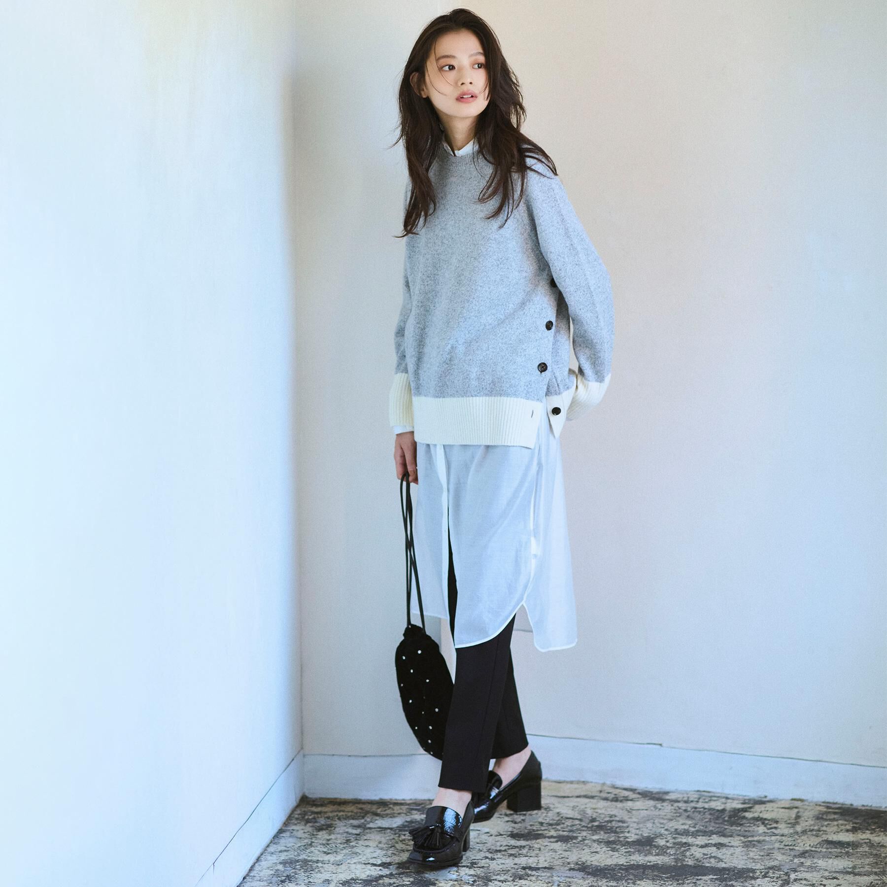 UNTITLED「【重ね着もおすすめ/洗える】ウールカシミヤ クルーネックニット」|ニット・セーター|