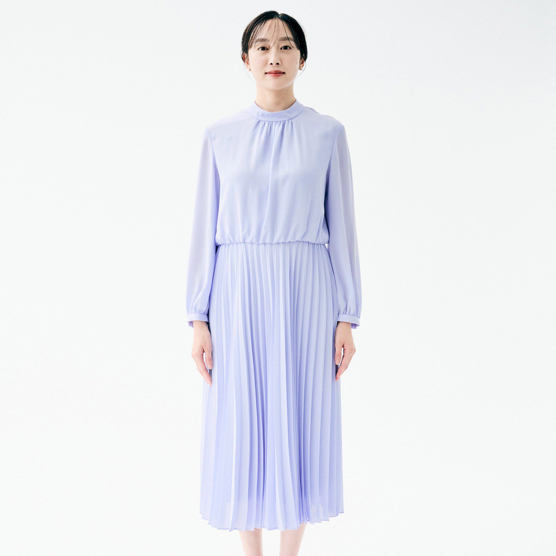 UNTITLED「【フォーマル/洗える】ボウタイ プリーツワンピース」|ワンピース|