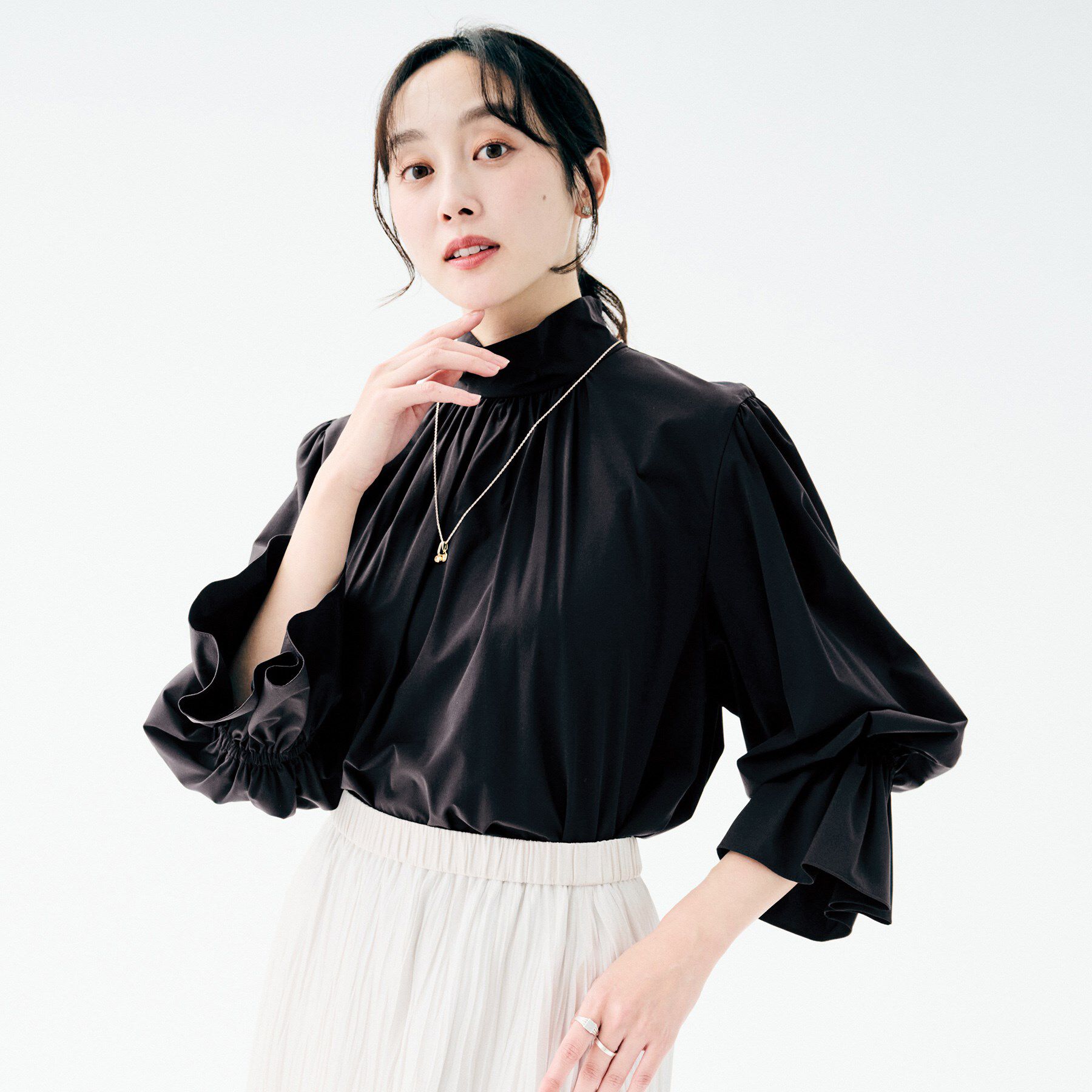 UNTITLED「【セレモニー/華やか】2WAYボウタイブラウス」|シャツ・ブラウス|ブラック(019)