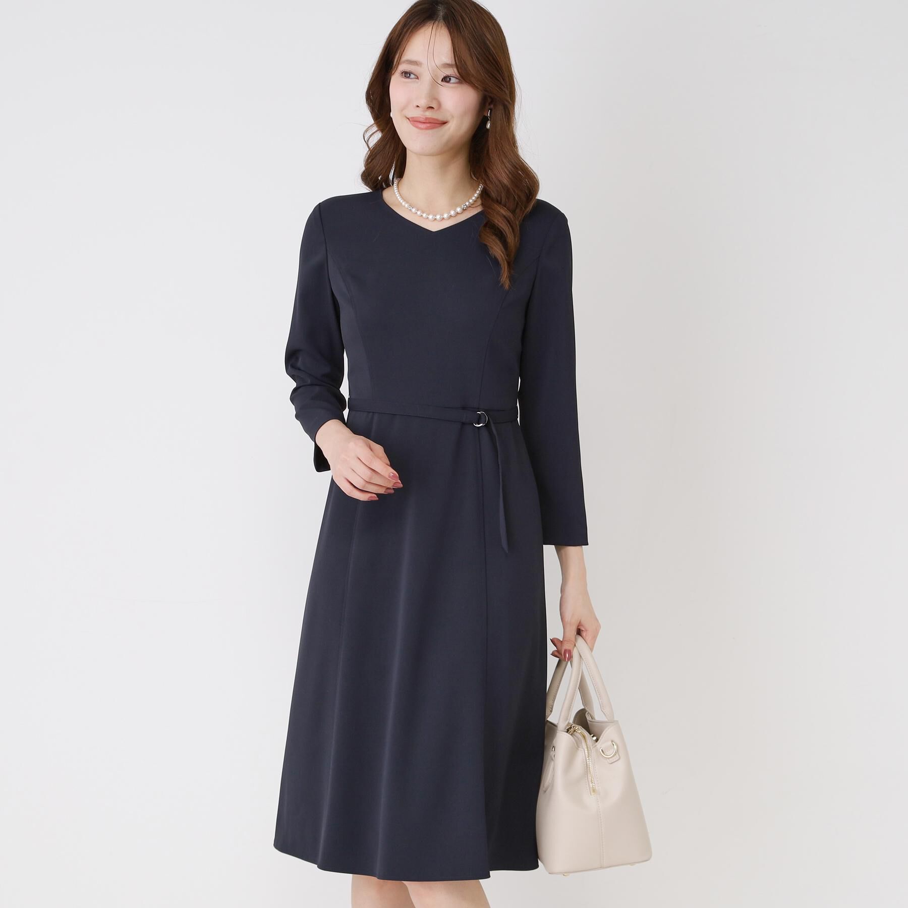 COUP DE CHANCE「【手洗い可／日本製／伸縮性／セットアップ可】共地ベルト付フレアーワンピース」|ワンピース|