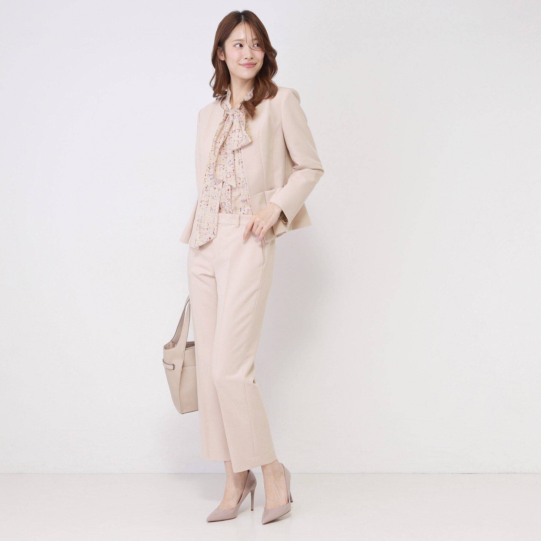 COUP DE CHANCE「【手洗い可／日本製／スーツ可】ペプラムデザイン　カラーレスジャケット」|ノーカラージャケット|