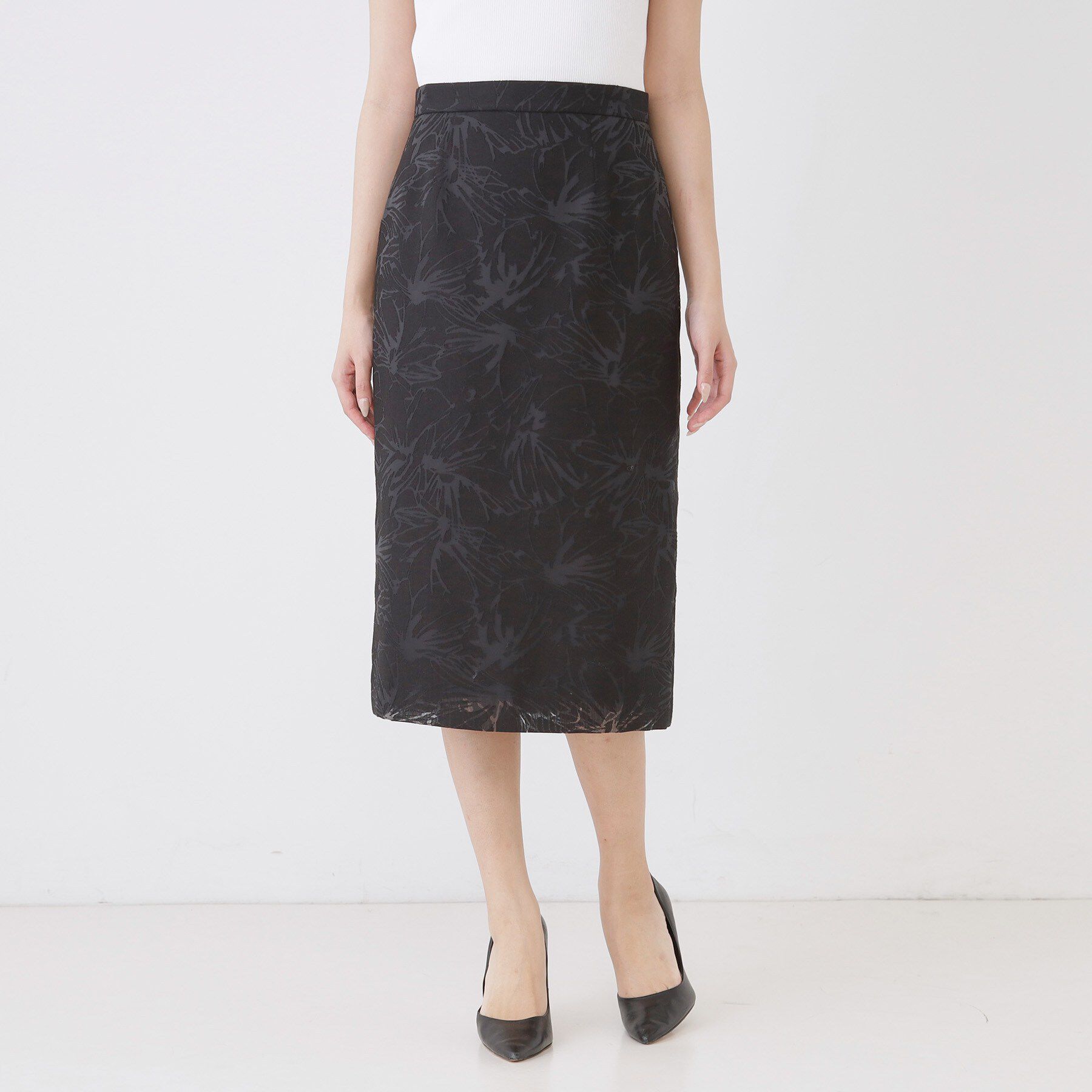 COUP DE CHANCE「【手洗い可／日本製／セットアップ可】オパール加工タイトスカート」|スカート|