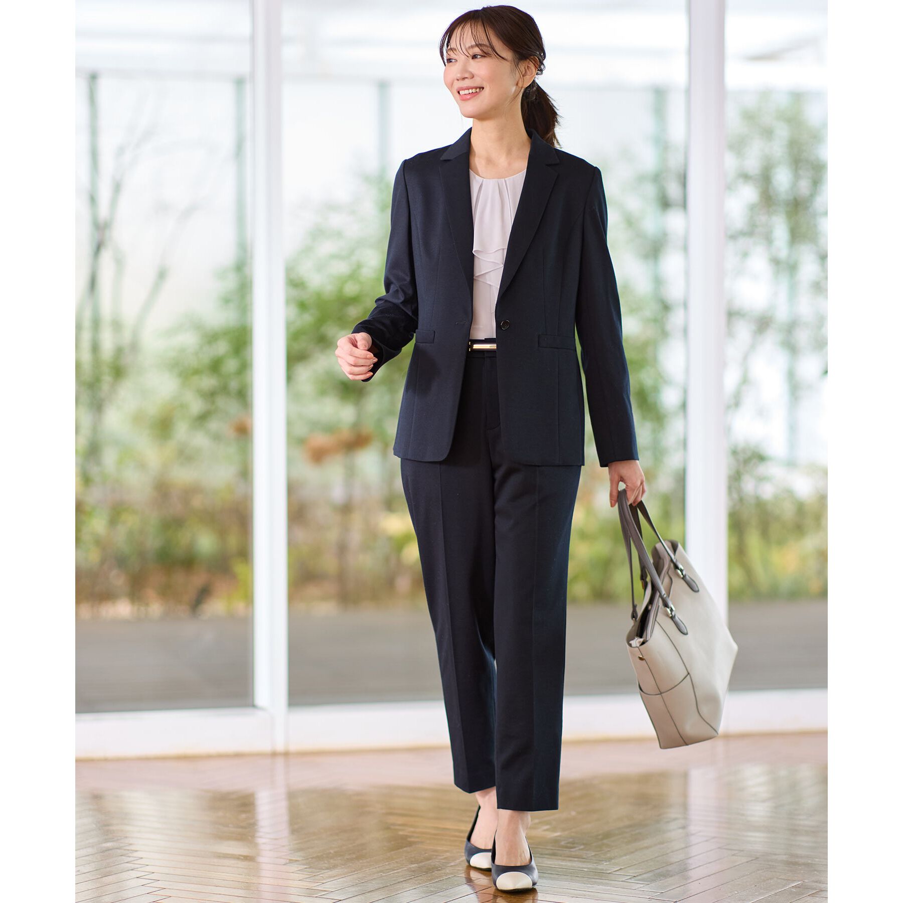 Reflect「【夏SALE／フォーマル/マシンウォッシュ可】フロントラッフルディティールブラウス」|シャツ・ブラウス|