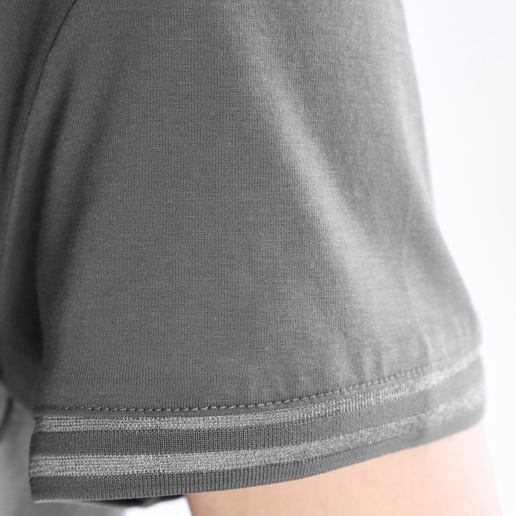 Reflect「【インナーにおすすめ◎】シアーネックデザインプルオーバー」|Tシャツ・カットソー|