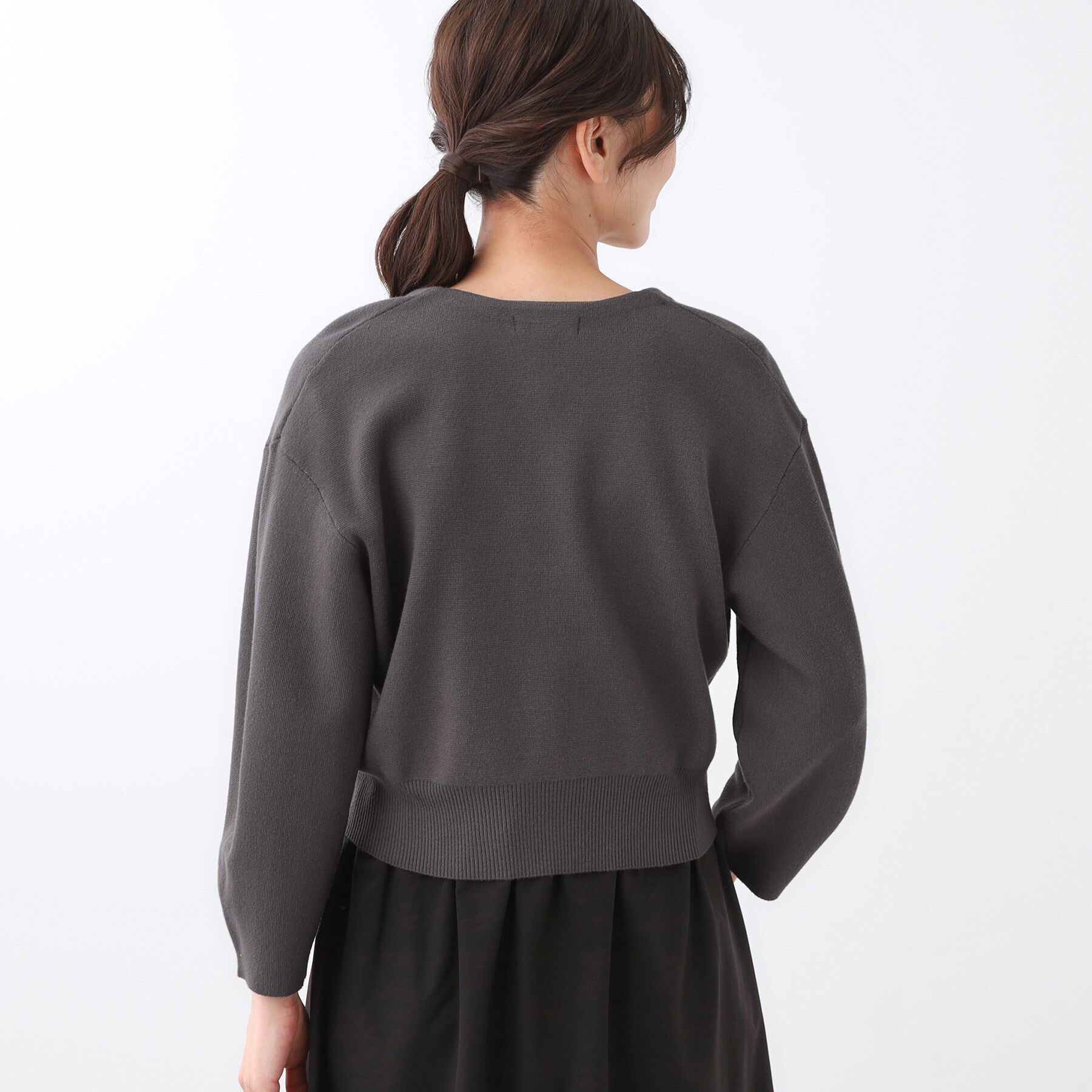 Reflect「【軽い羽織に◎／セットアップ可】パール調ボタン付きカーディガン」|カーディガン|