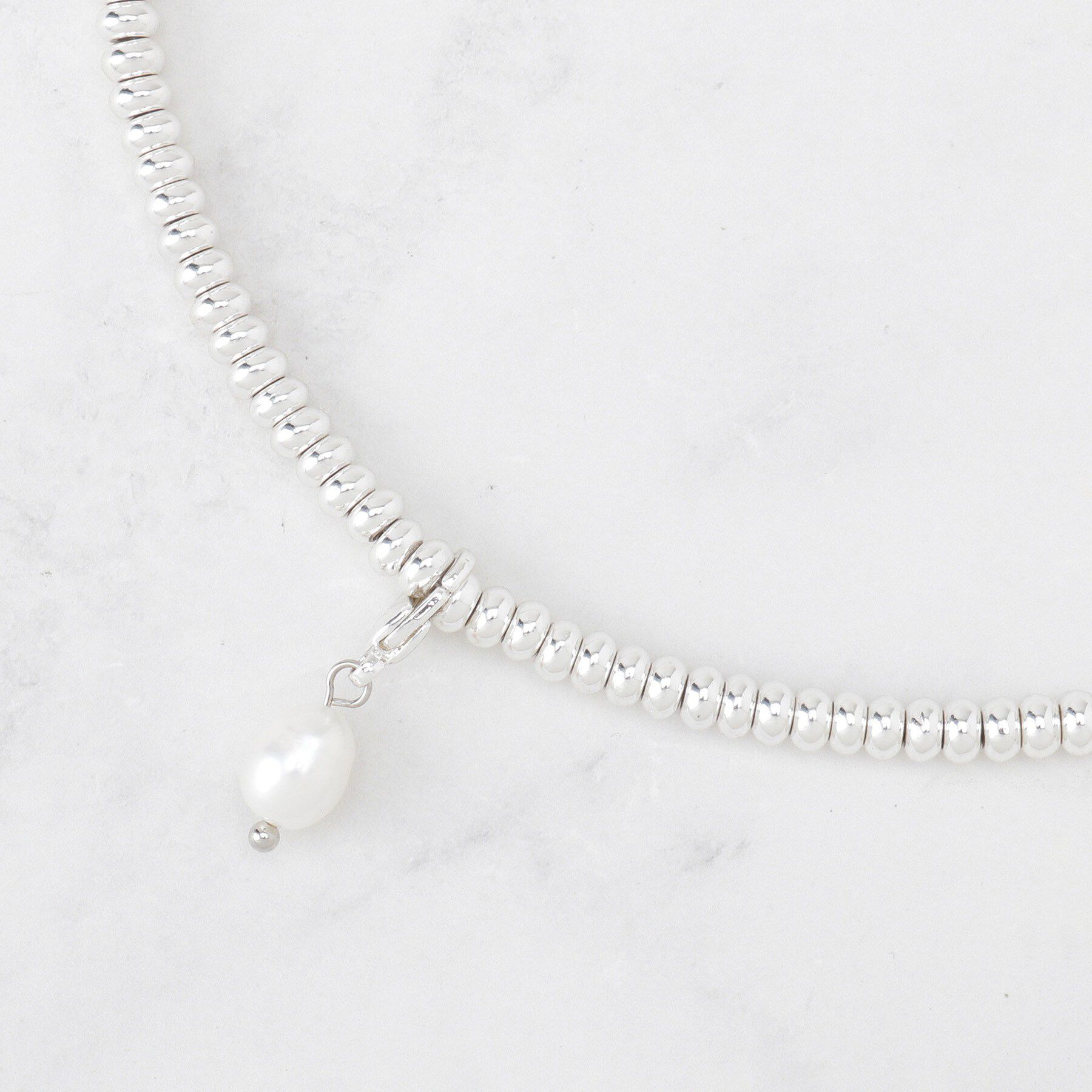 Reflect「シルバービーズショートネックレス」|ネックレス|