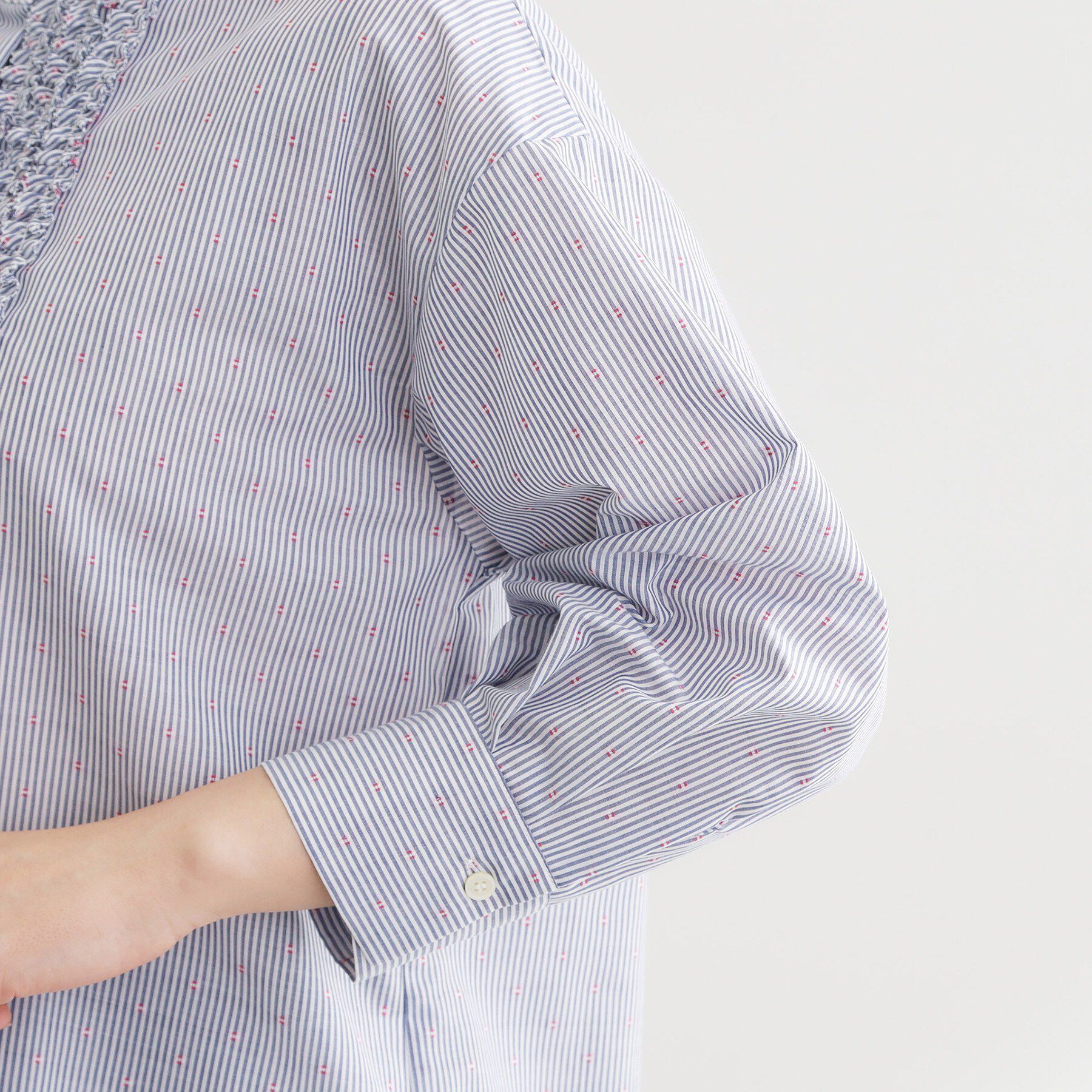 Reflect「【接触冷感】八分袖フロントフリルブラウス」|シャツ・ブラウス|