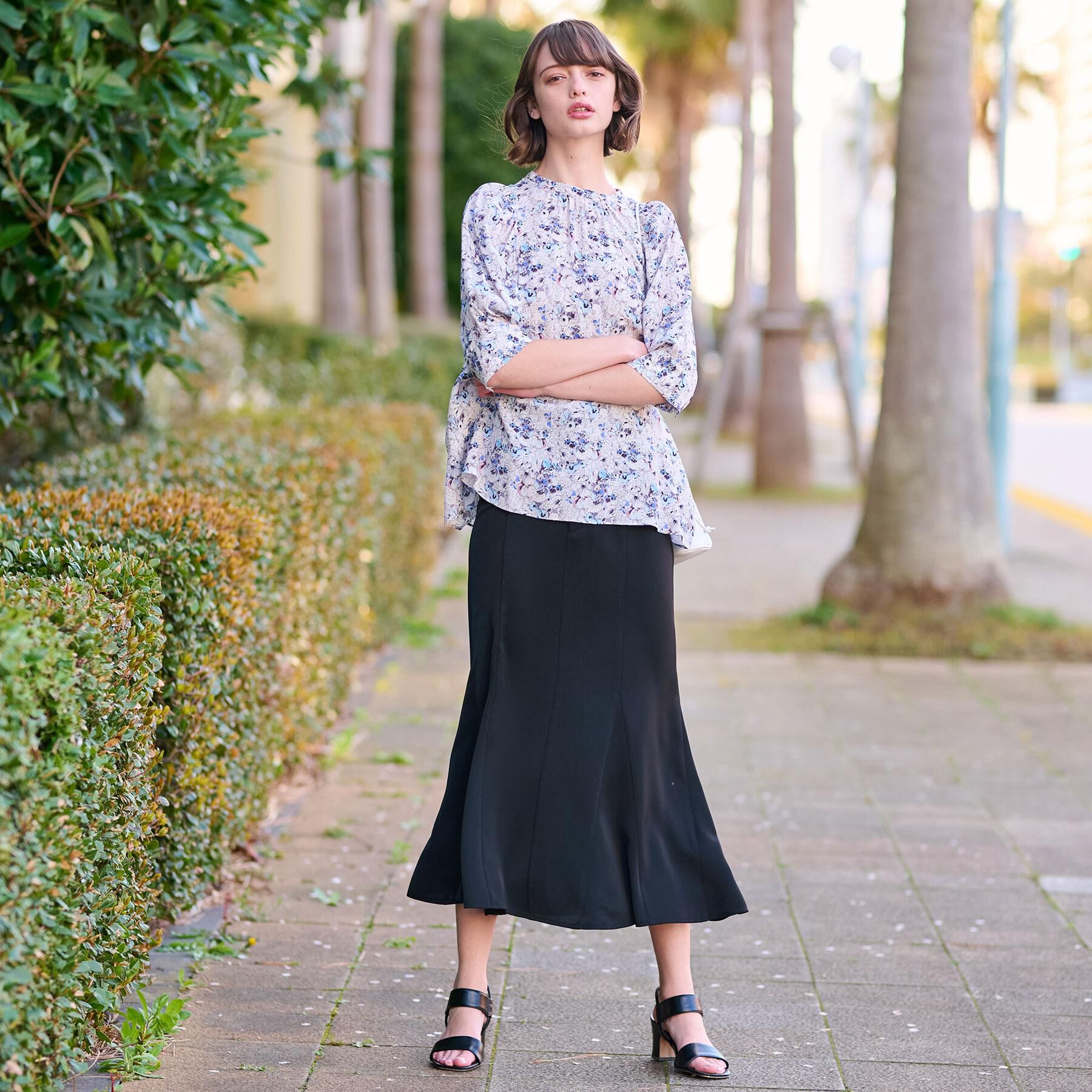 DRESSTERIOR「【着映え／花柄】フラワープリントボリュームスリーブブラウス」|シャツ・ブラウス|