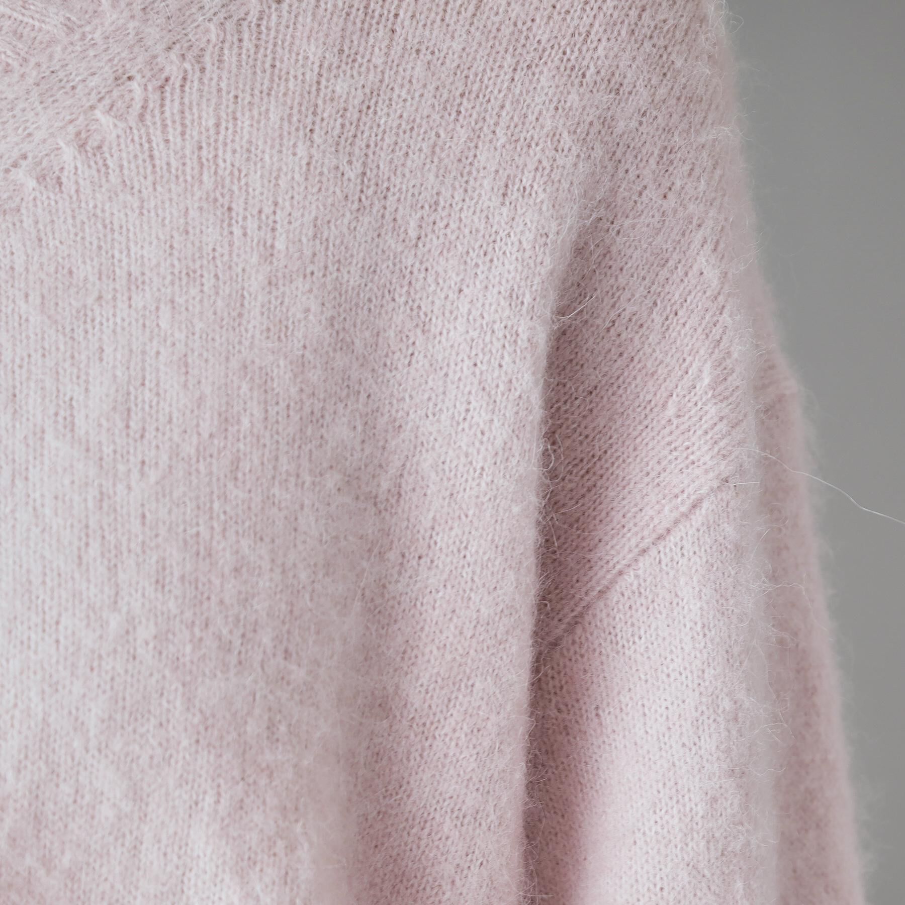 DRESSTERIOR「アルパカブレンドVネックニット」|ニット・セーター|