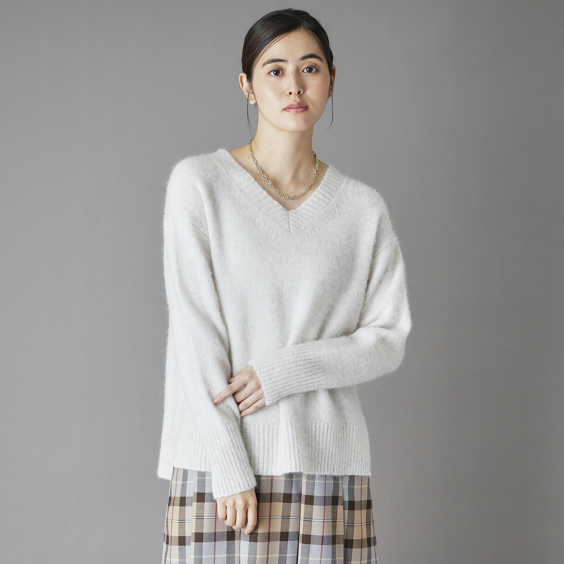 DRESSTERIOR「アルパカブレンドVネックニット」|ニット・セーター|