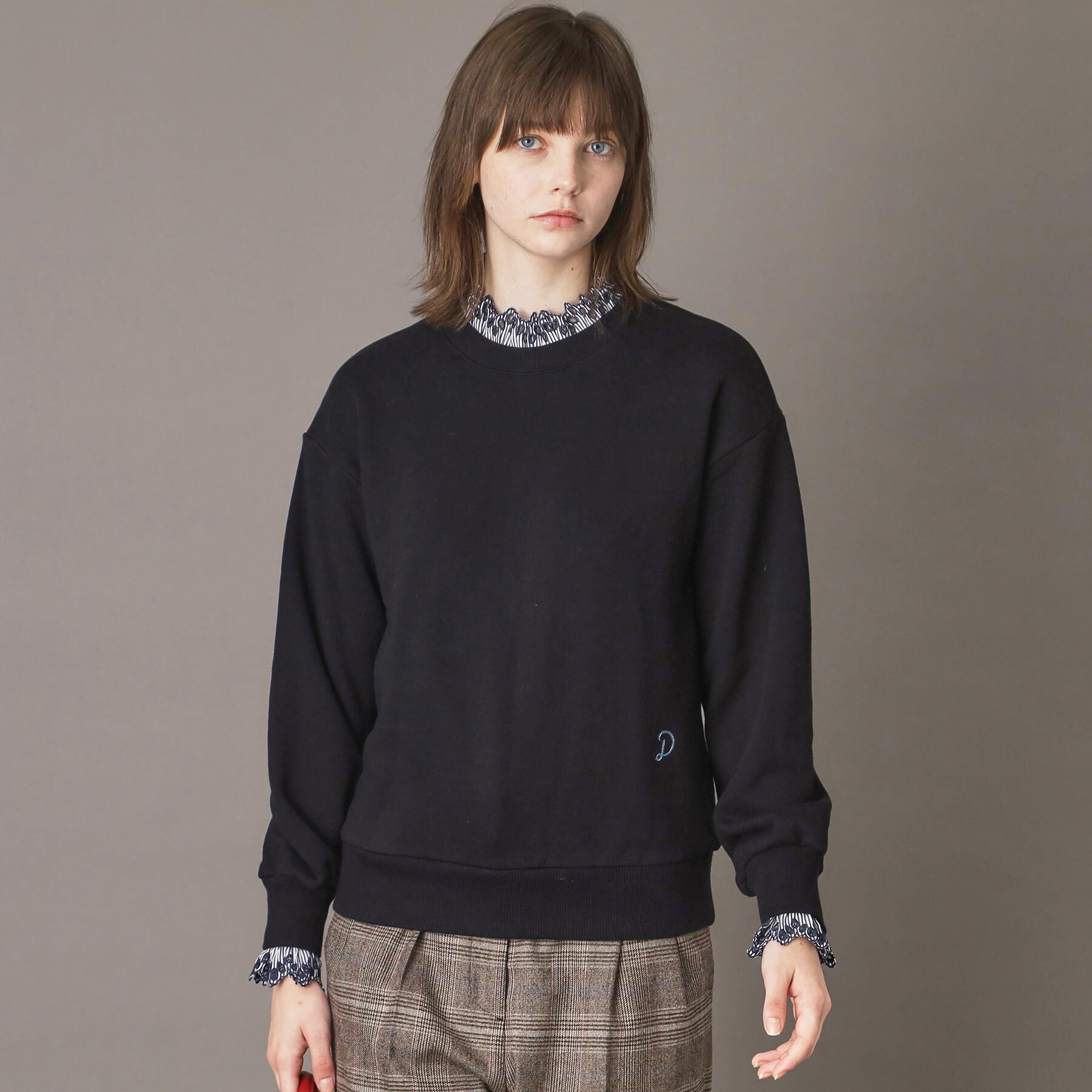 DRESSTERIOR「取り外しフリル付き裏毛プルオーバー」|パーカー|