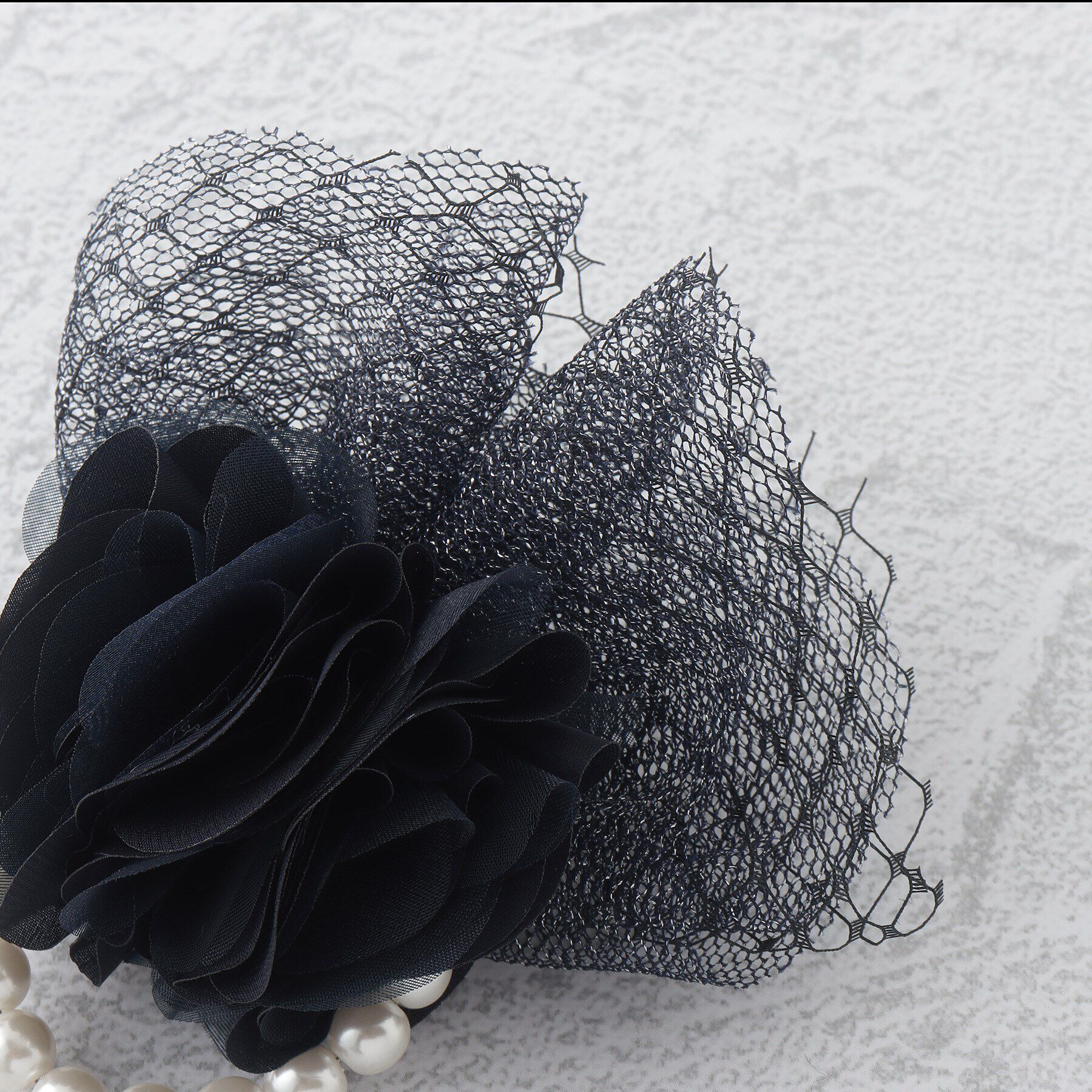 grove「【セレモニー】フラワーシフォンパール調コサージュ」|ブローチ・コサージュ|