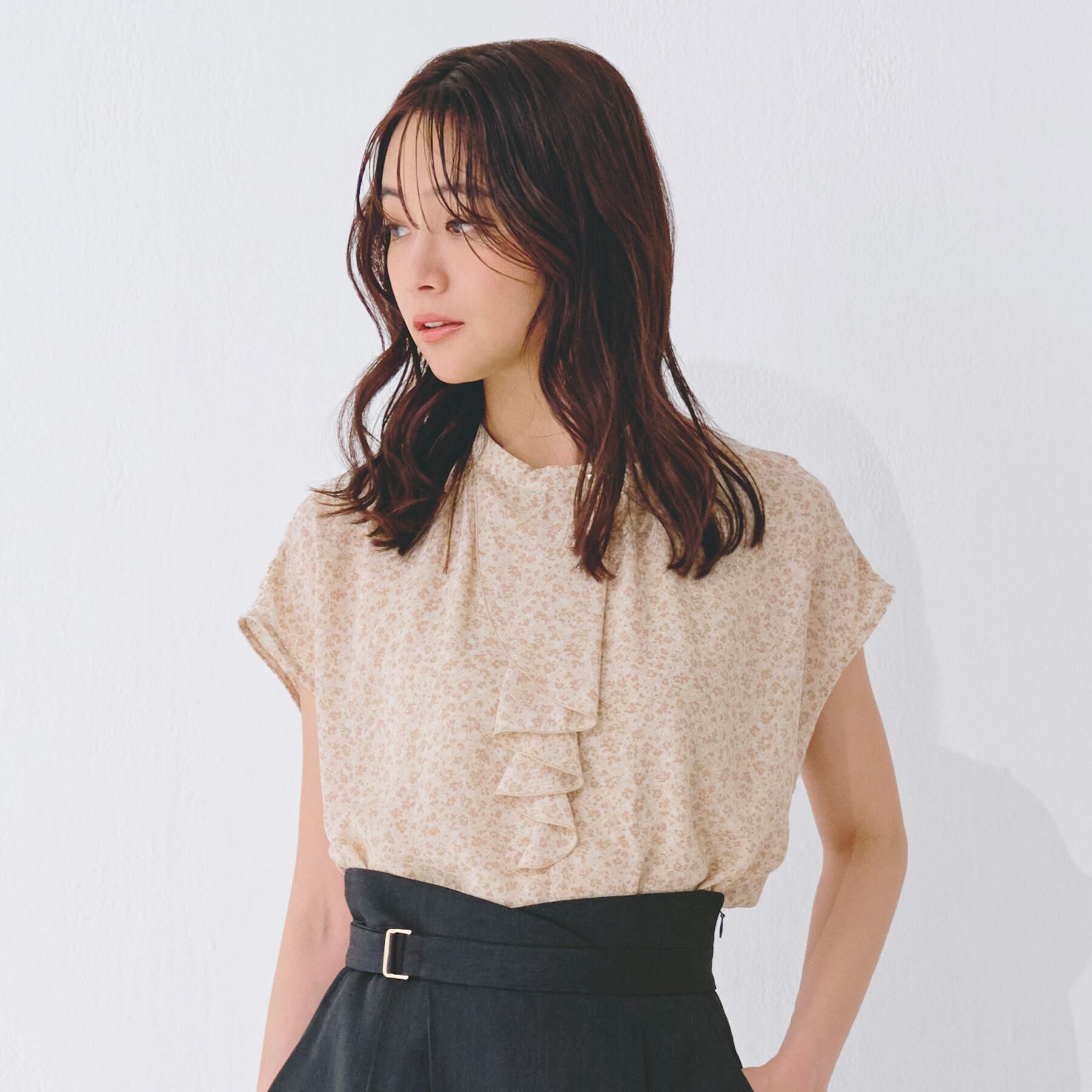 grove「フロントラッフルフリルブラウス」|シャツ・ブラウス|イエローフラワー(1