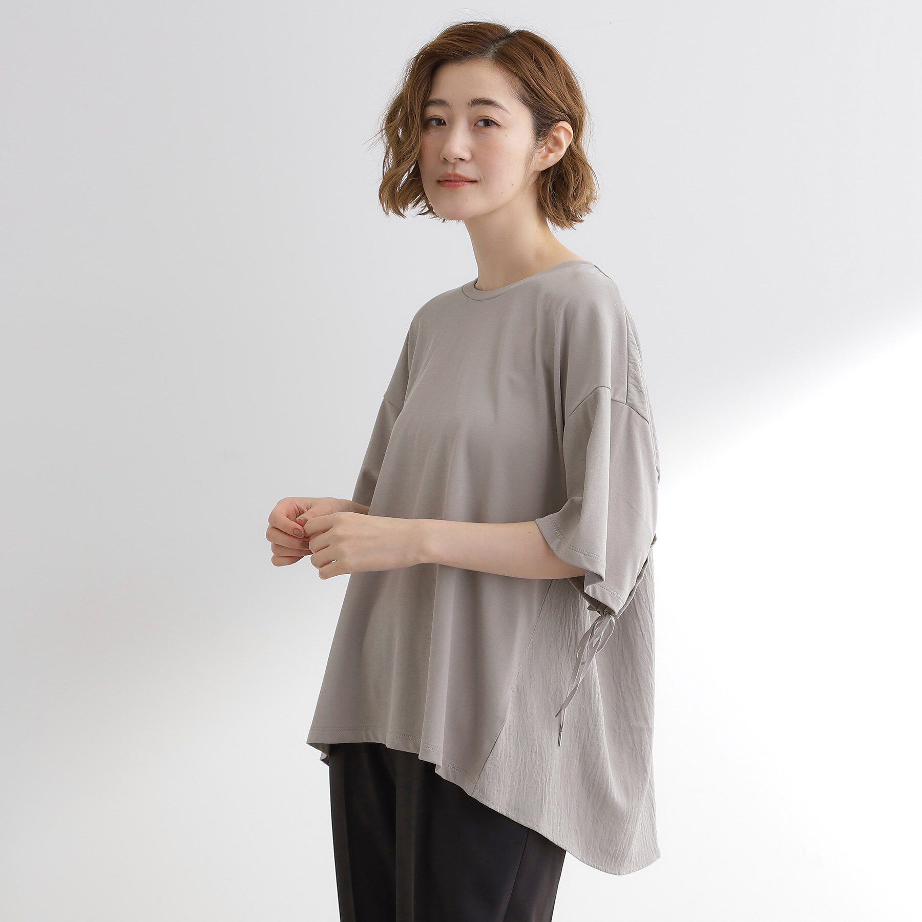 grove「後ろ姿で魅せる　バックドロストシャーリングTシャツ」|Tシャツ・カットソー|ライトグレー(011