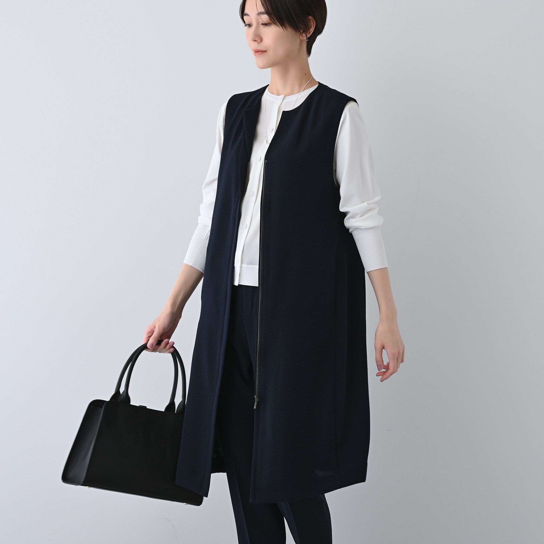 INDIVI「【着る日傘/遮熱/UVケア】ロングジレジャケット」|ベスト・ジレ|ネイビー(094)