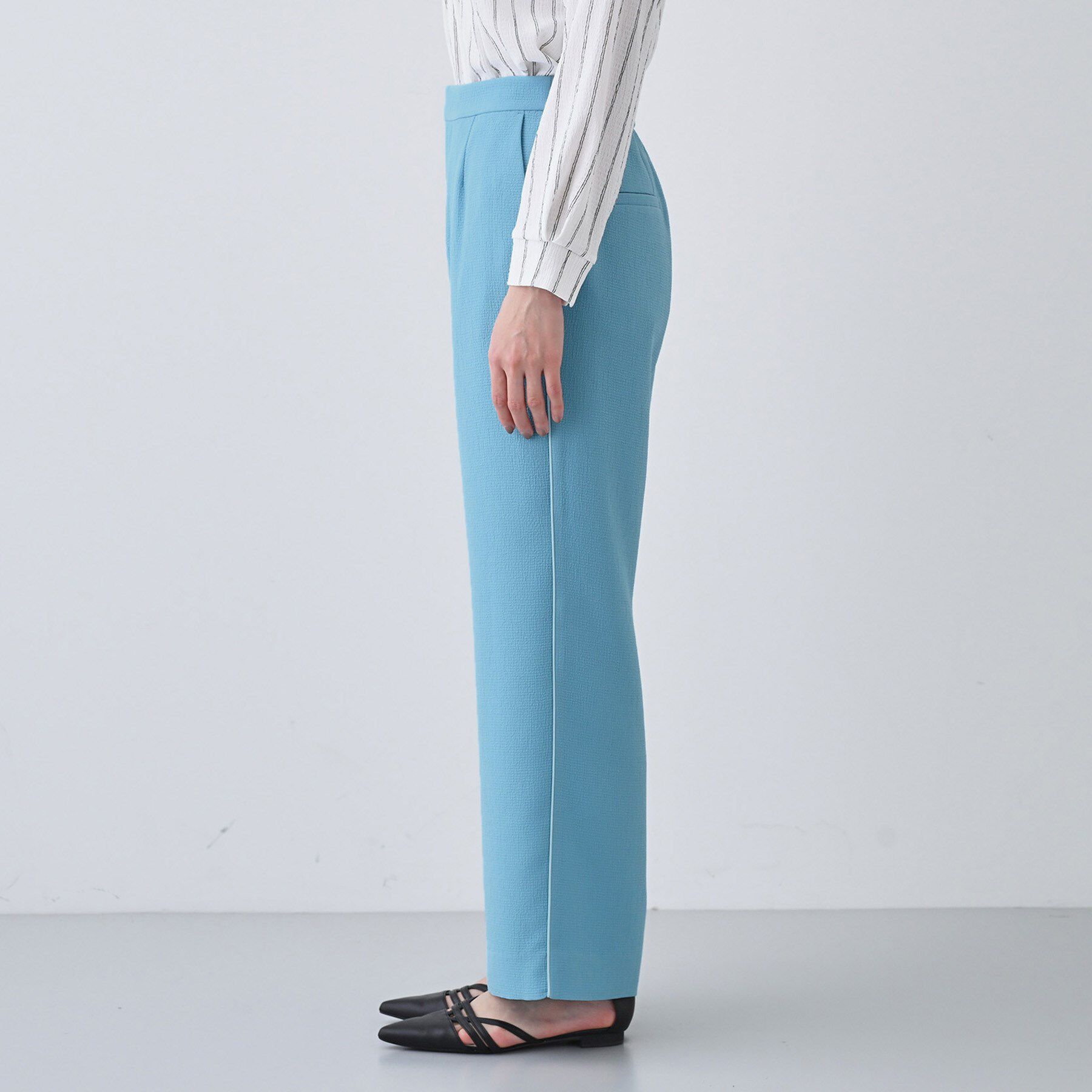 INDIVI「【洗える】サイドライン ストレートパンツ」|その他|