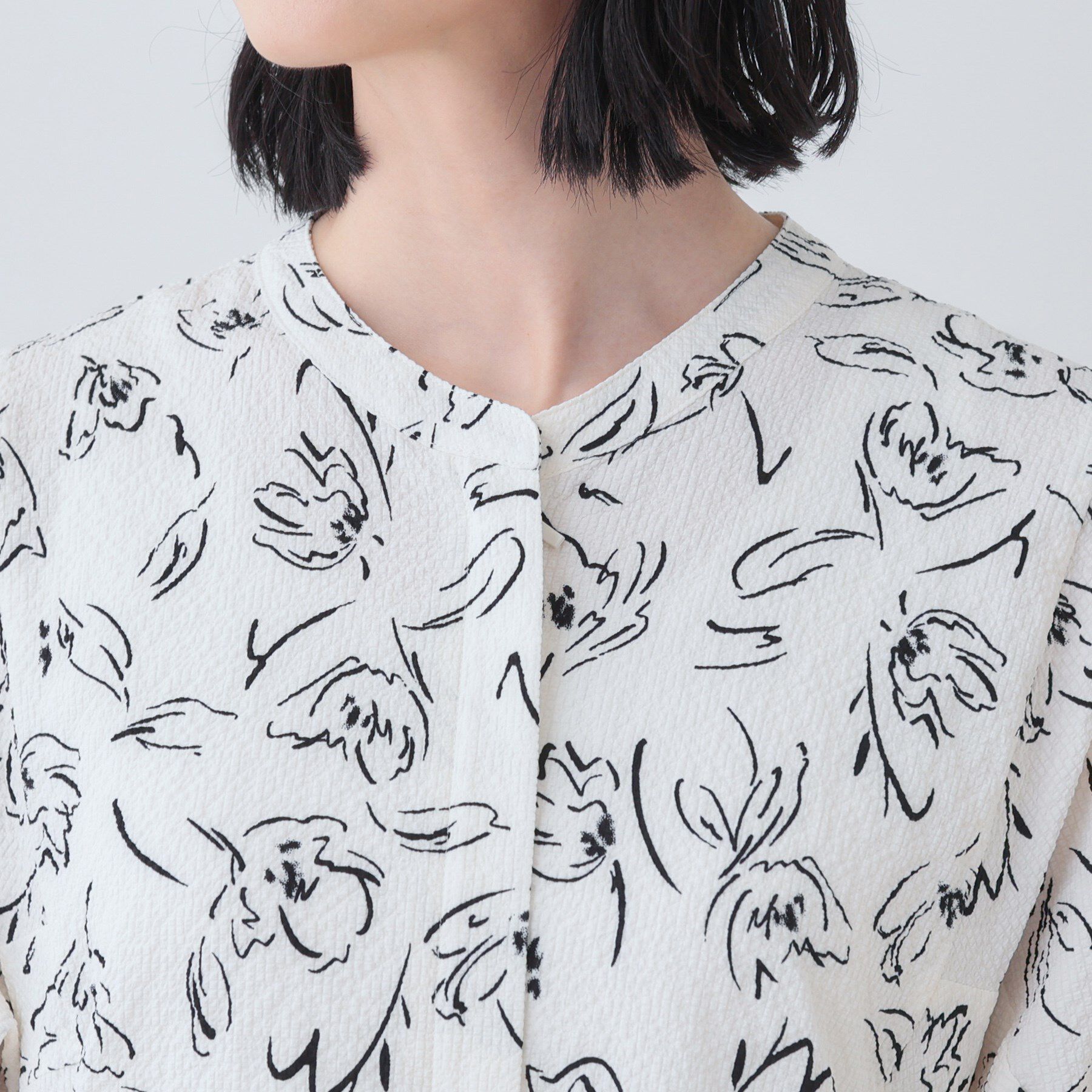 INDIVI「【洗える／UVケア／羽織り可能】フラワー柄前あきワンピース」|ワンピース|