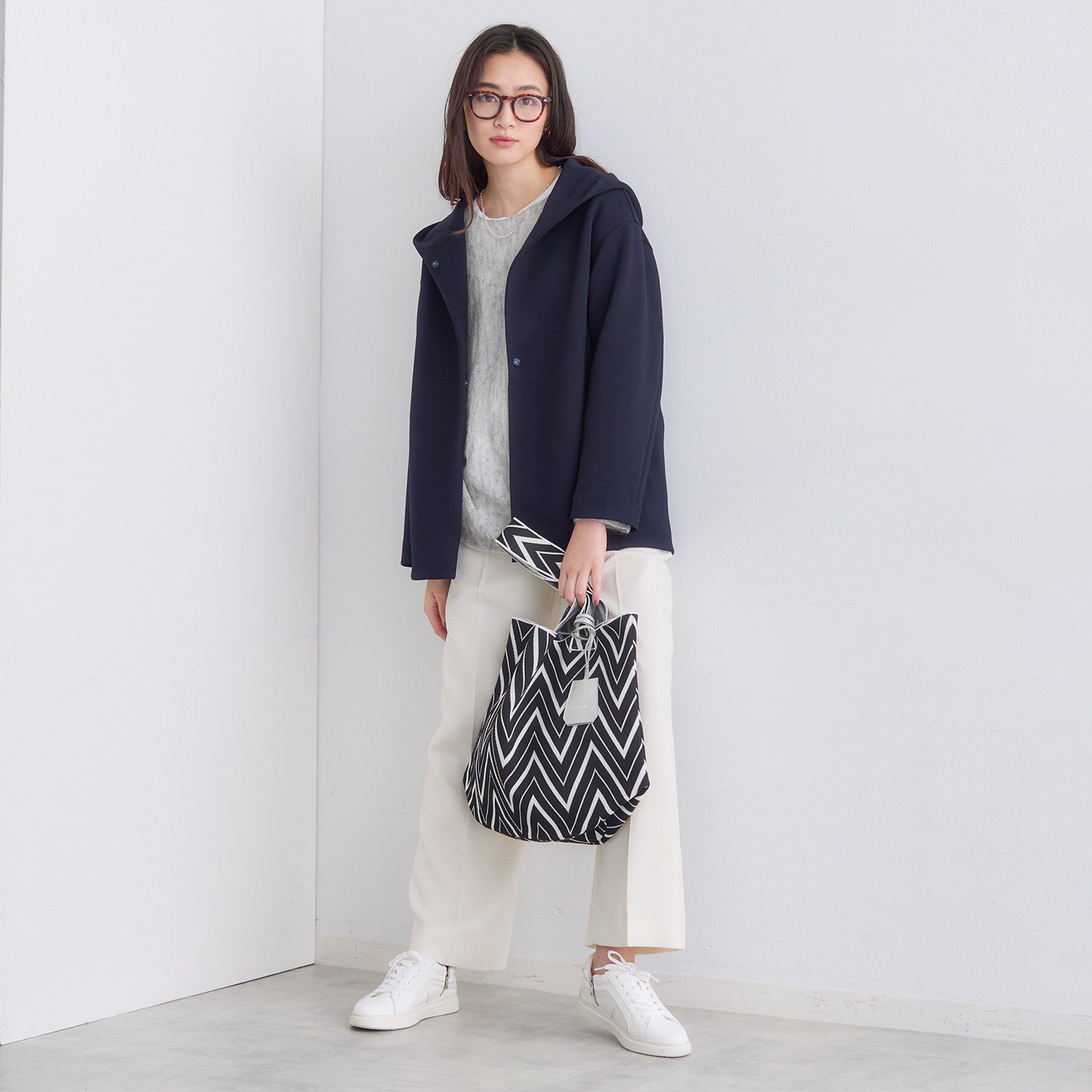 INDIVI「【軽羽織り】フーディーライトコート」|ブルゾン・スタジャン|