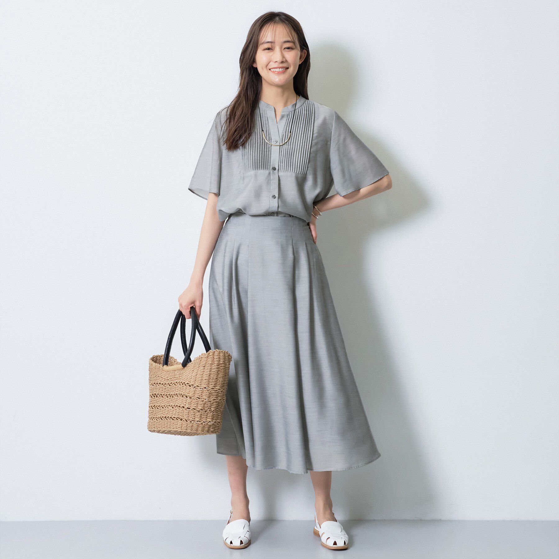 INDIVI「【洗える／SETUP可能】シアーシャンブレータックフレアスカート」|スカート|