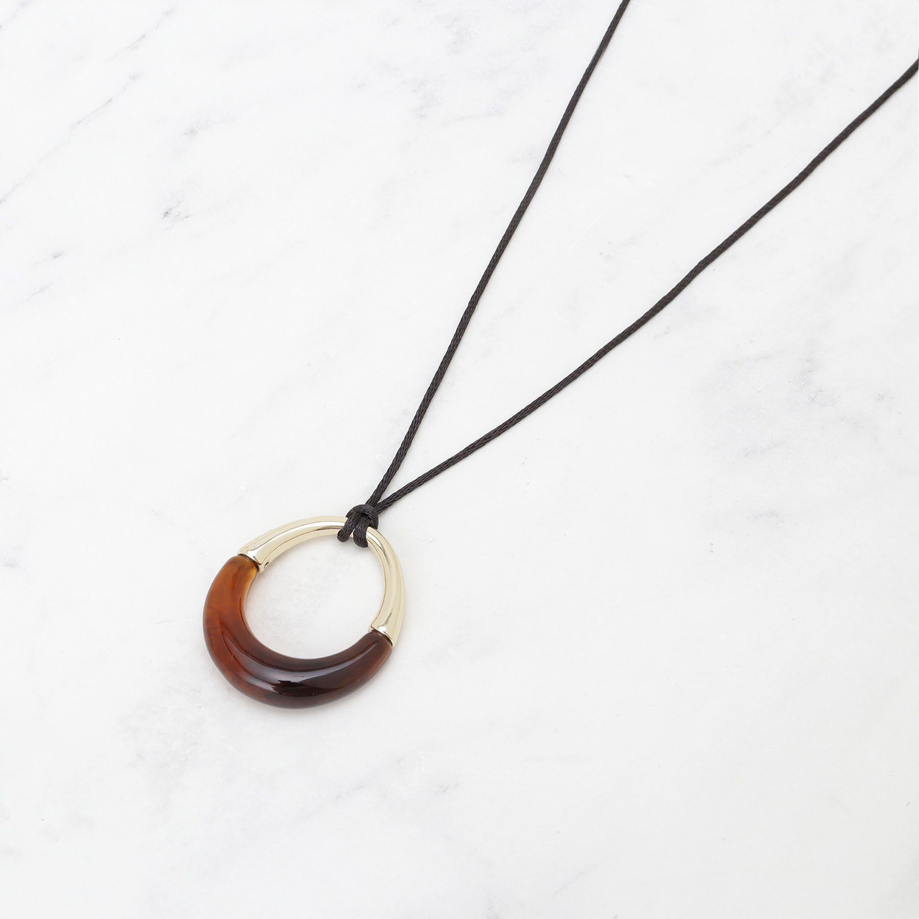 INDIVI「【長さ調整自由】マーブルバイカラー ロングネックレス」|ネックレス|