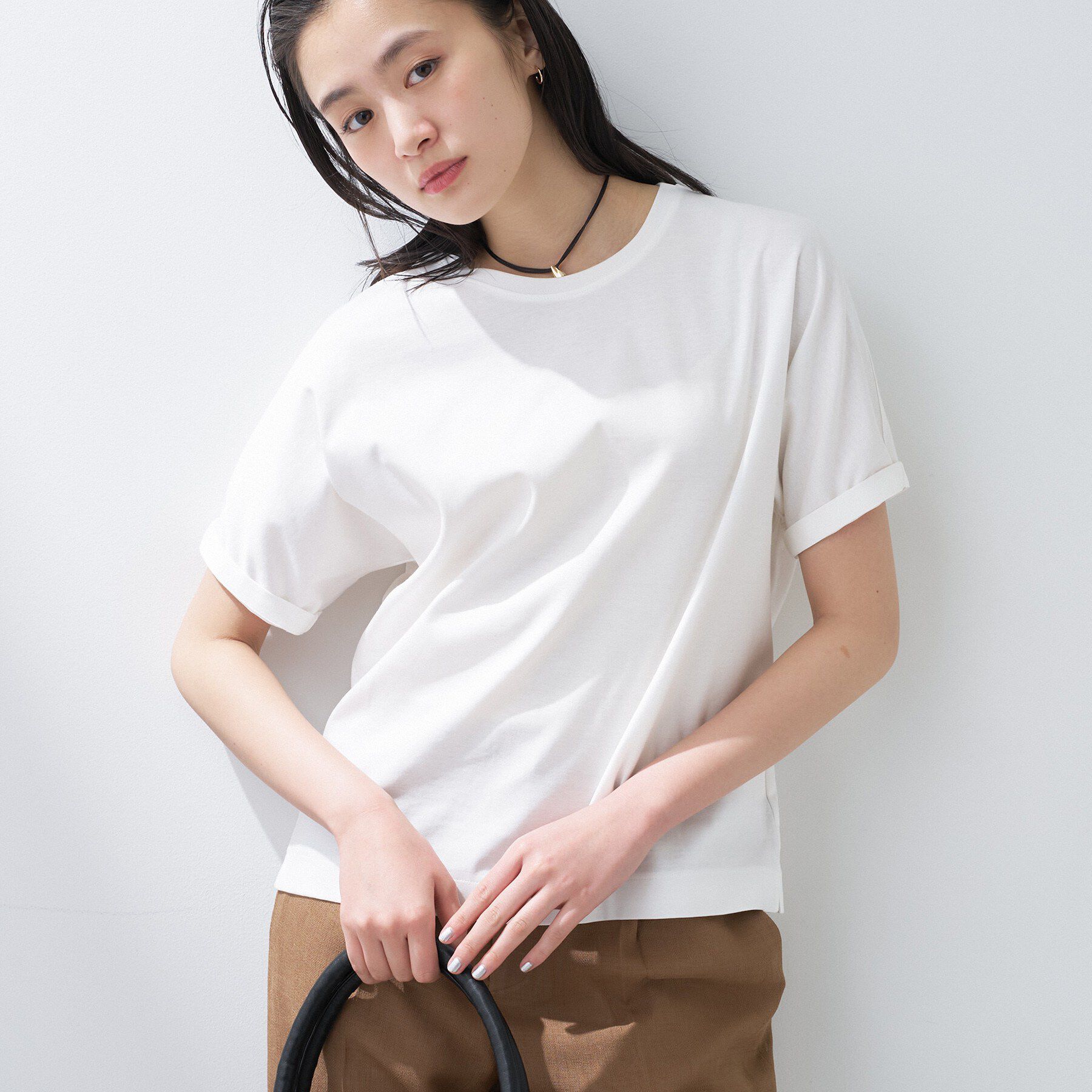 INDIVI「【汗ジミ防止／褒められTシャツ】上品カジュアル！ドルマンTシャツ」|Tシャツ・カットソー|