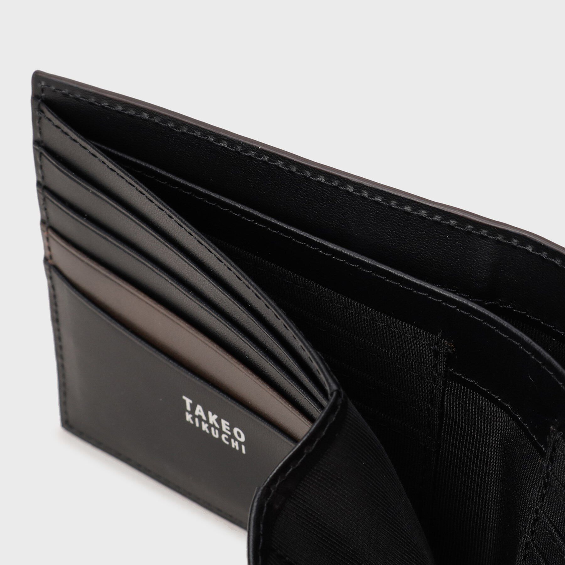 TAKEO KIKUCHI「【NEW レザーリップルシリーズ】バイフォールド ウォレット」|財布|
