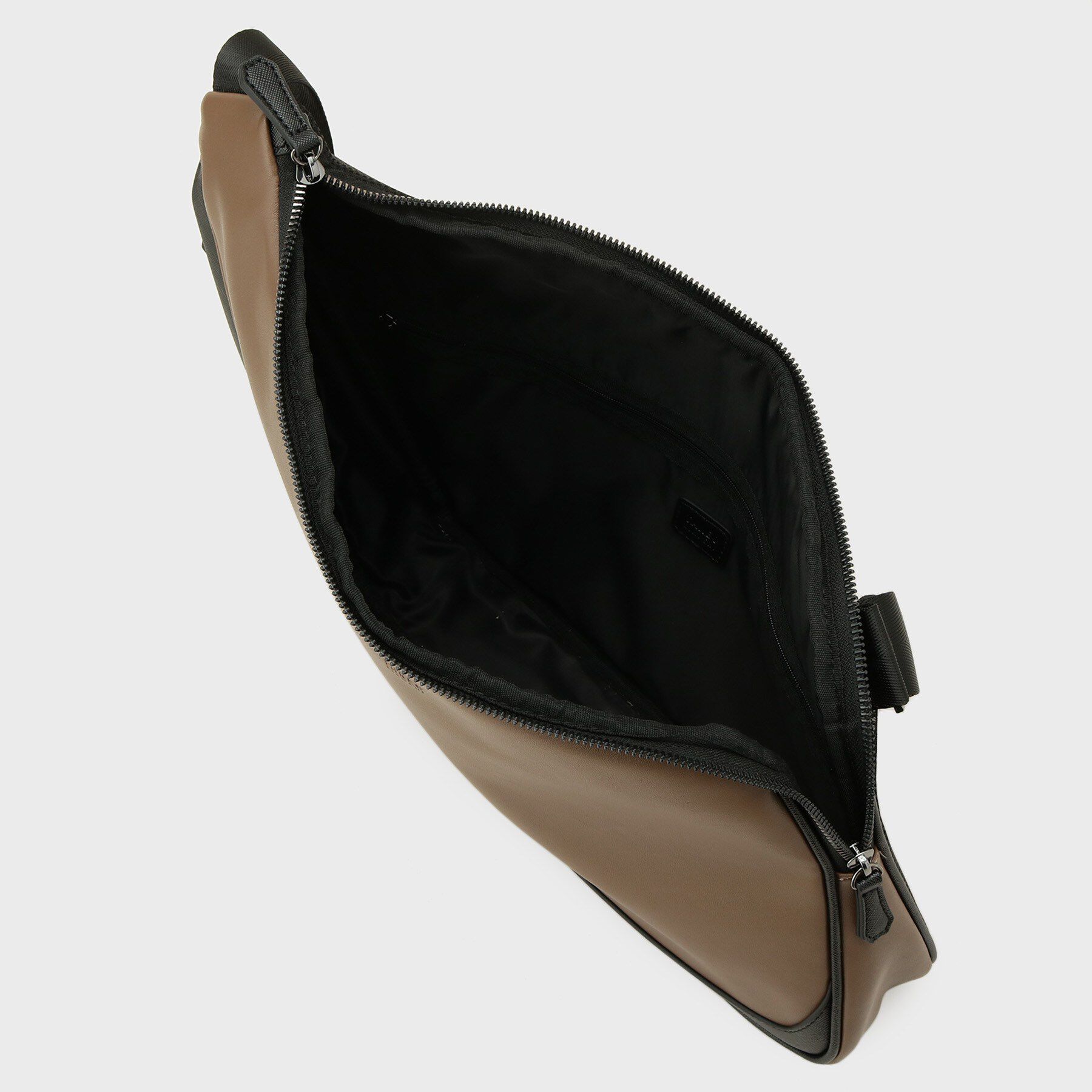 TAKEO KIKUCHI「【ペットボトル、ガジェット収納】エディターズショルダーバッグ」|ショルダー・メッセンジャー|