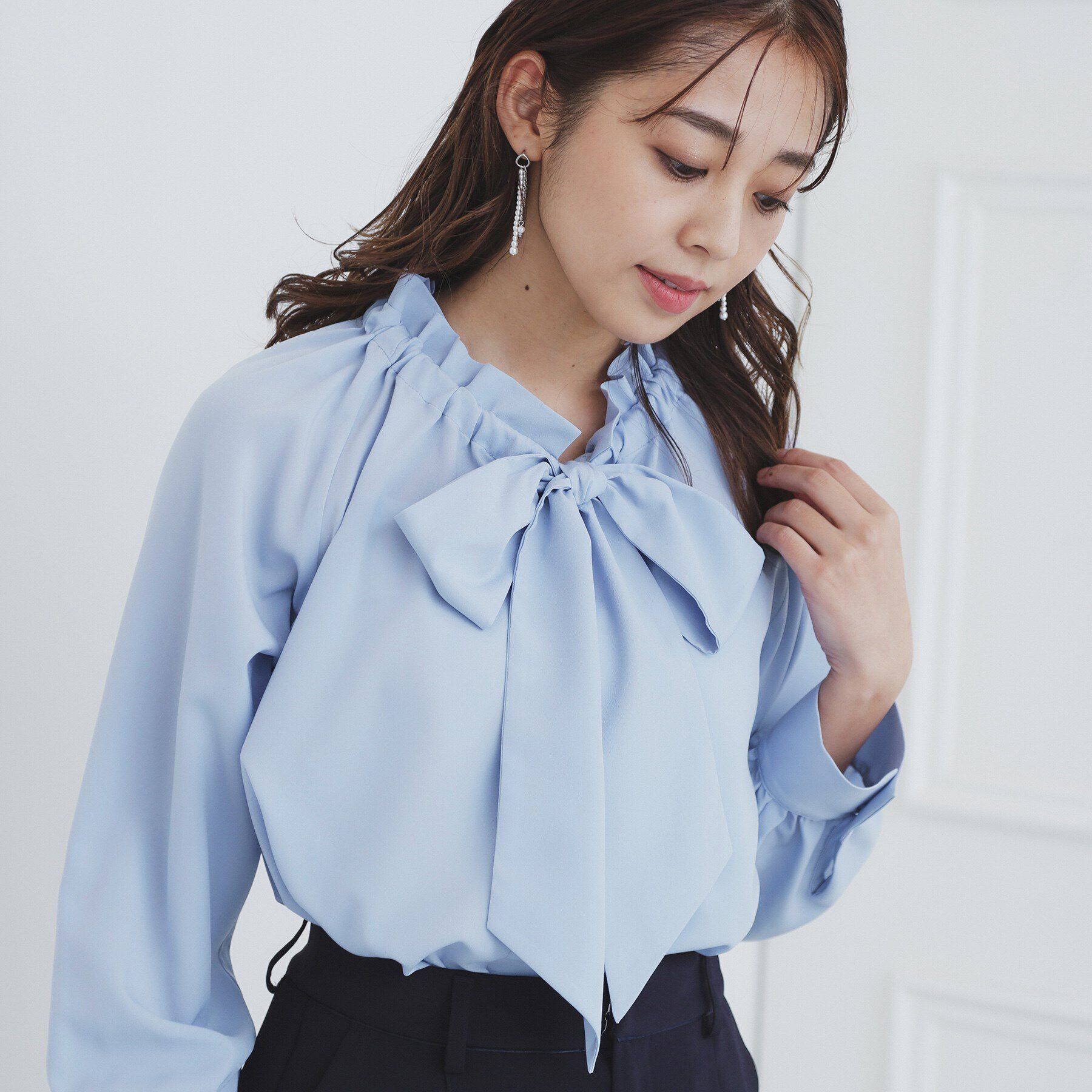 index「フリルギャザーボウタイブラウス【洗濯機可】」|シャツ・ブラウス|