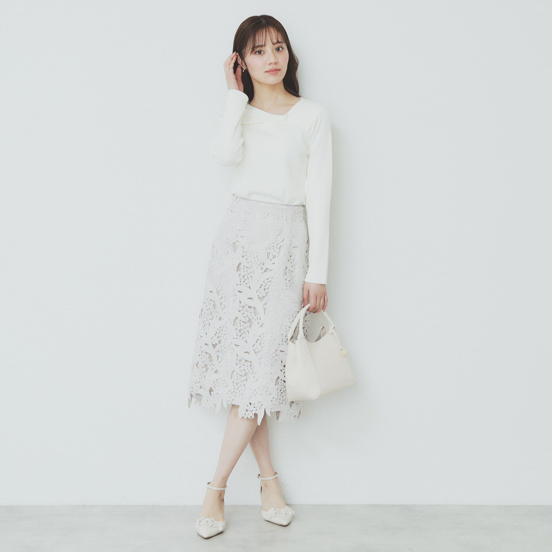 index「アシメリボンカラーニット【洗濯機洗い可】」|ニット・セーター|