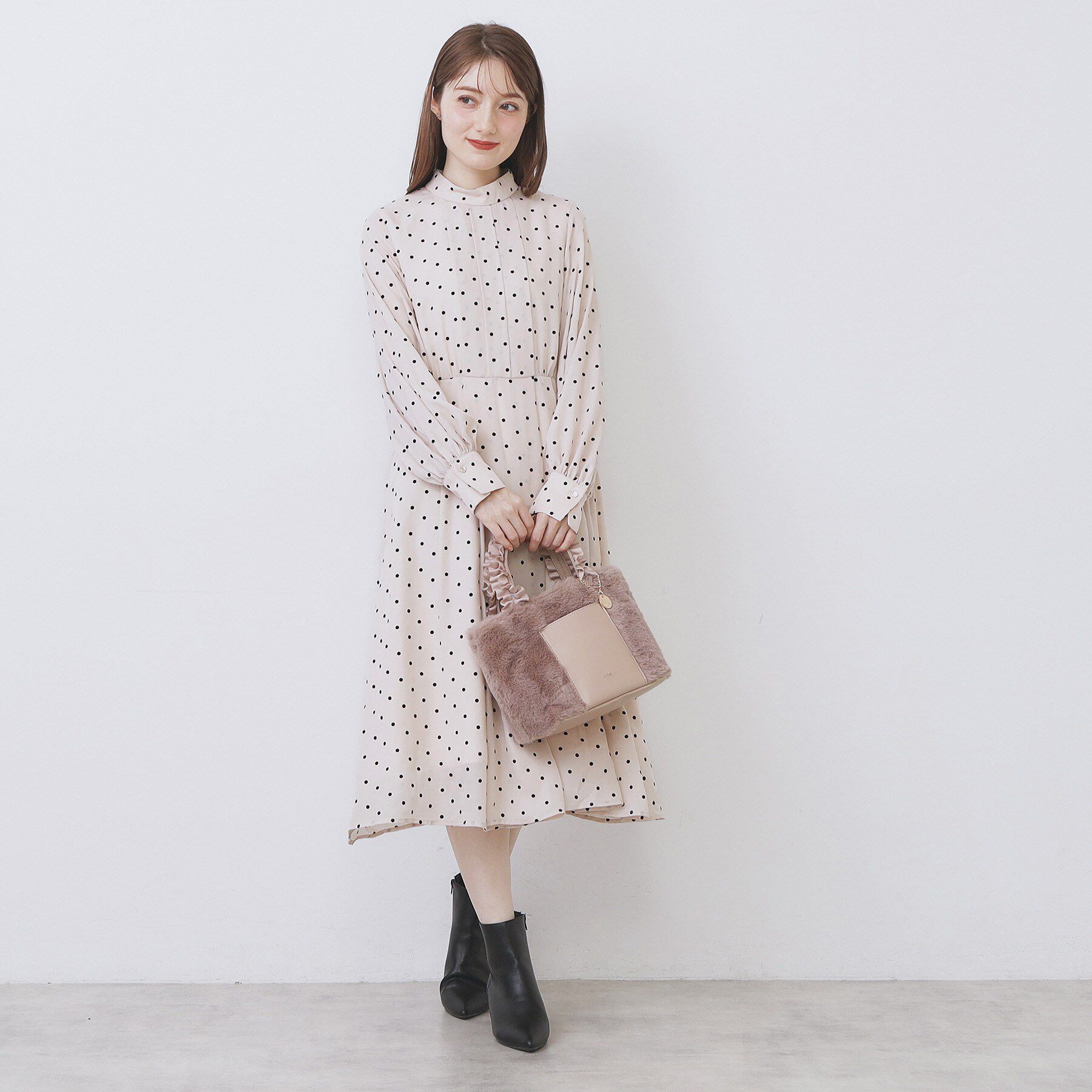 index「ドットデザインタックワンピース【洗濯機OK/イージーアイロン】」|ワンピース|