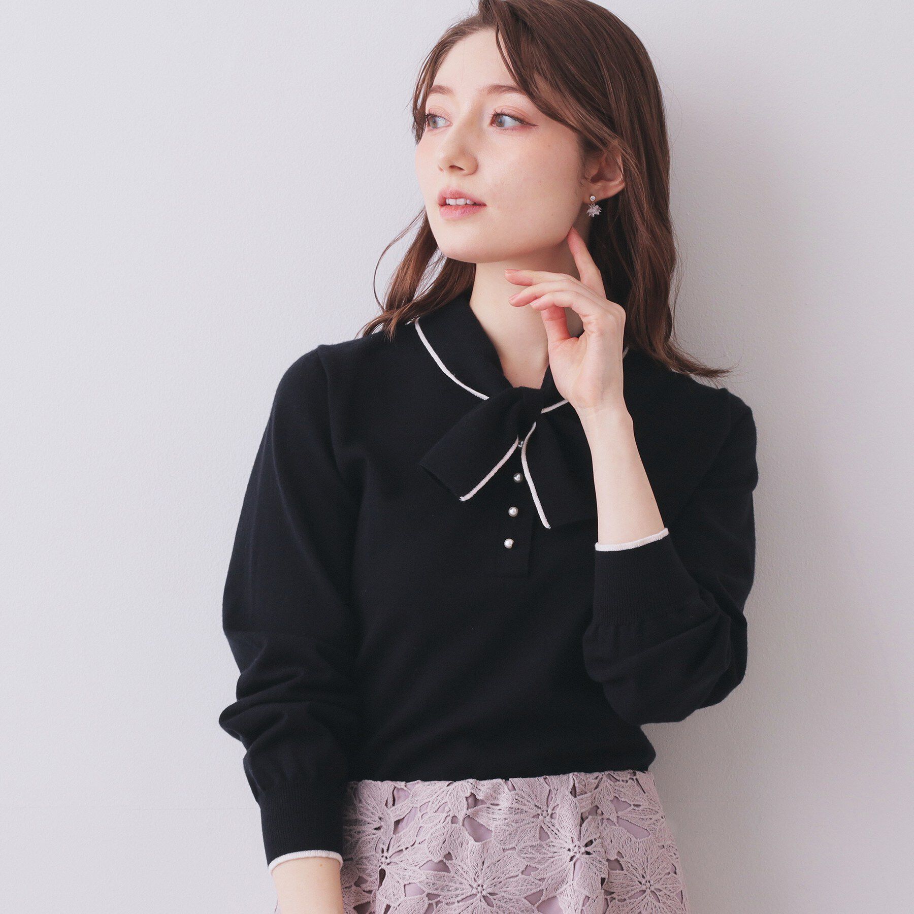 index「ヘンリーパールミニボウタイニット【洗濯機OK】」|ニット・セーター|ブラック(819)