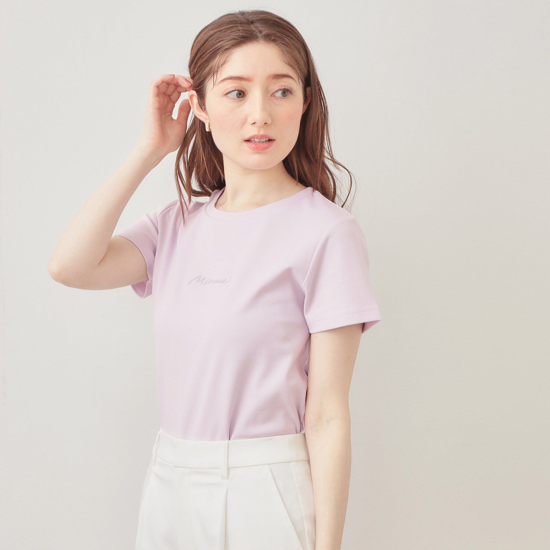 index「フロントロゴ刺繍Tシャツ【洗濯機OK・接触冷感・UVケア】」|Tシャツ・カットソー|