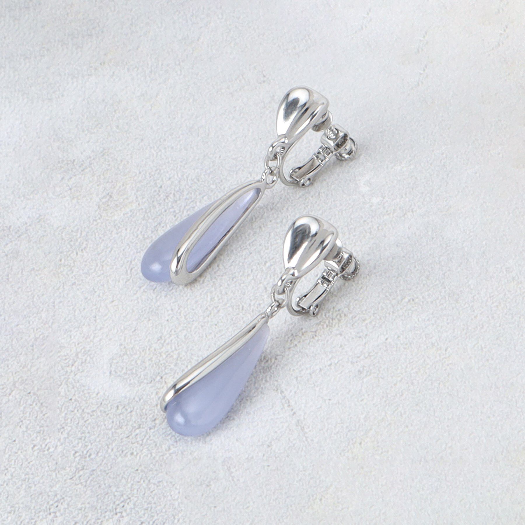 OPAQUE.CLIP「カラーしずくイヤリング」|イヤリング|シルバー(006)