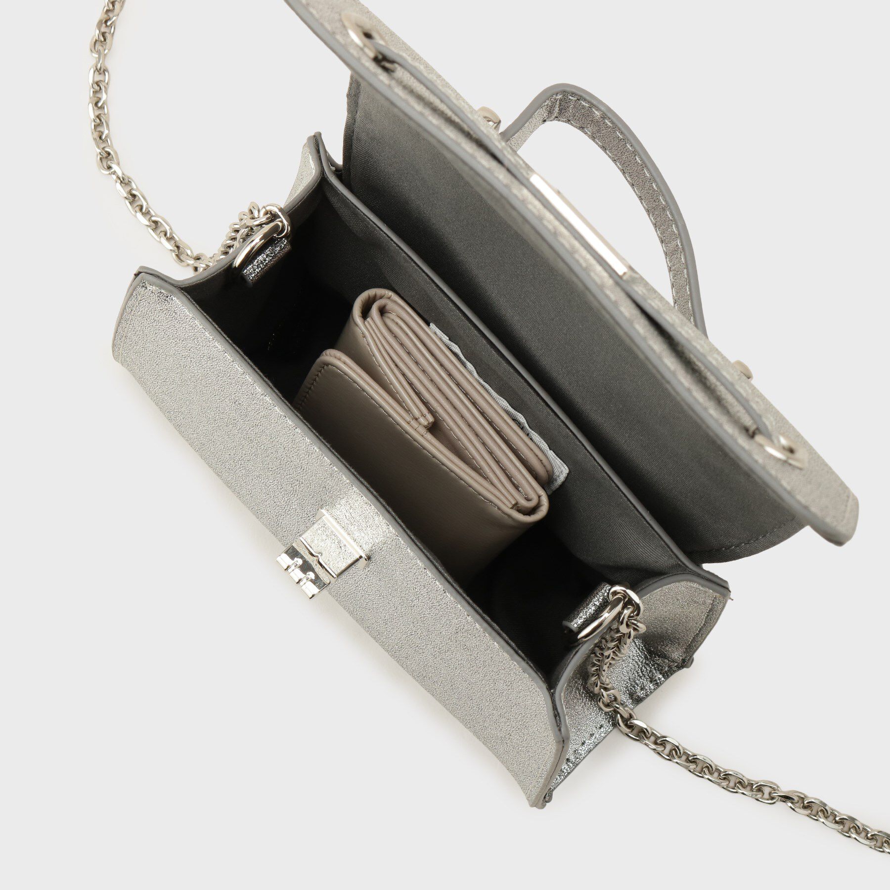 OPAQUE.CLIP「シャイニー合皮スクエアデザインチェーンミニショルダーバッグ」|ショルダー・メッセンジャー|