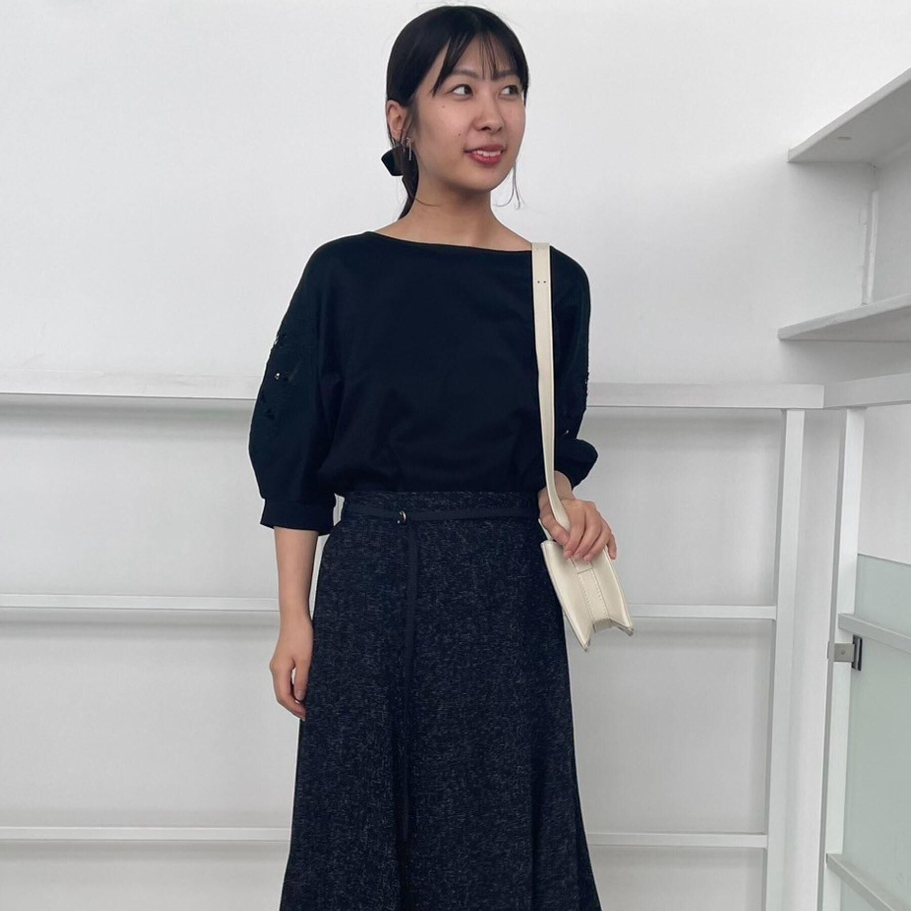 Couture broach「【接触冷感・洗える・UV機能付き・二の腕カバー】デイジー＆リボン エンブロドルマントップス」|Tシャツ・カットソー|