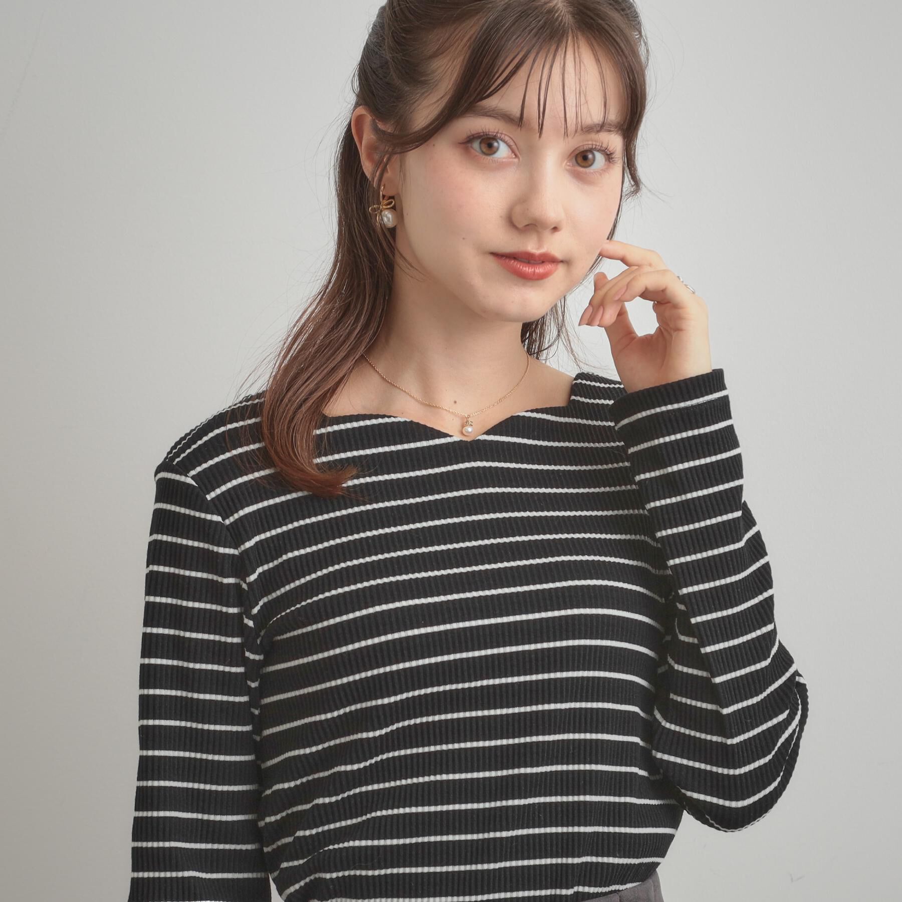 Couture broach「【マシンウォッシャブル・通勤・大人可愛い】ハートネックテレコプルオーバー」|Tシャツ・カットソー|ブラック(319)