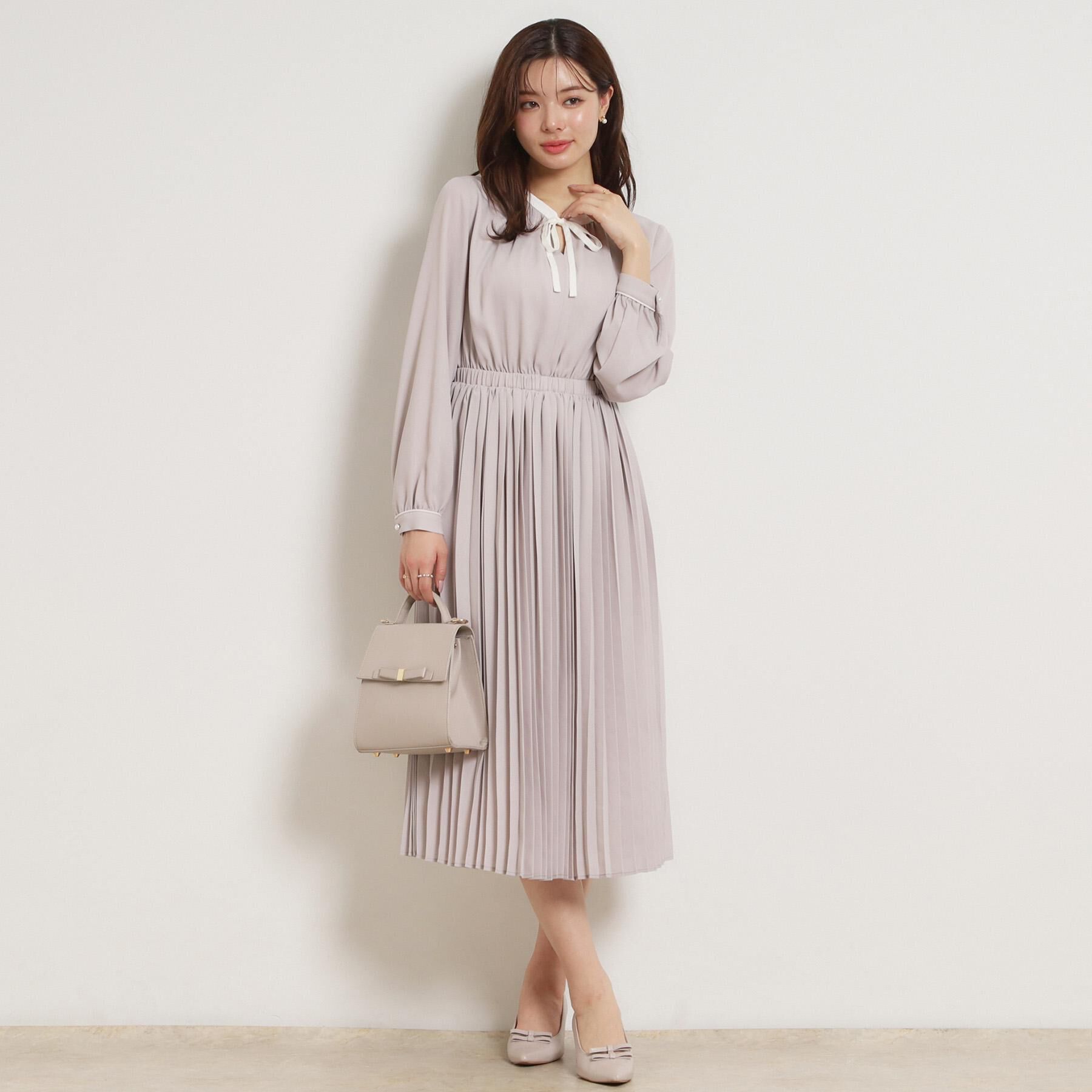 Couture broach「【ハレの日・通勤】配色シフォンプリーツ ワンピース」|ワンピース|