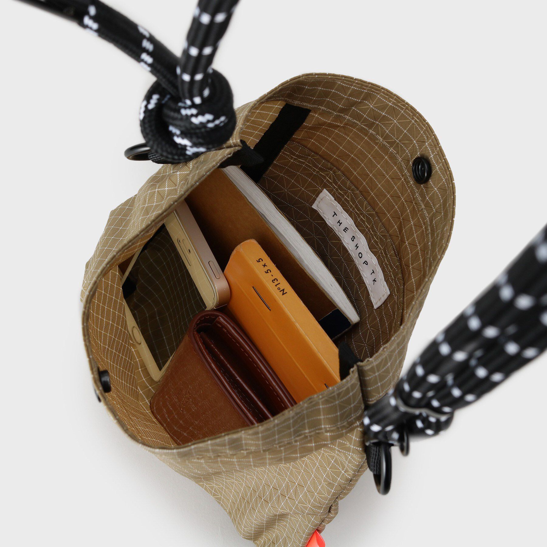 THE SHOP TK「ナイロンスクエアサコッシュ 【ユニセックス／軽量】」|ショルダー・メッセンジャー|