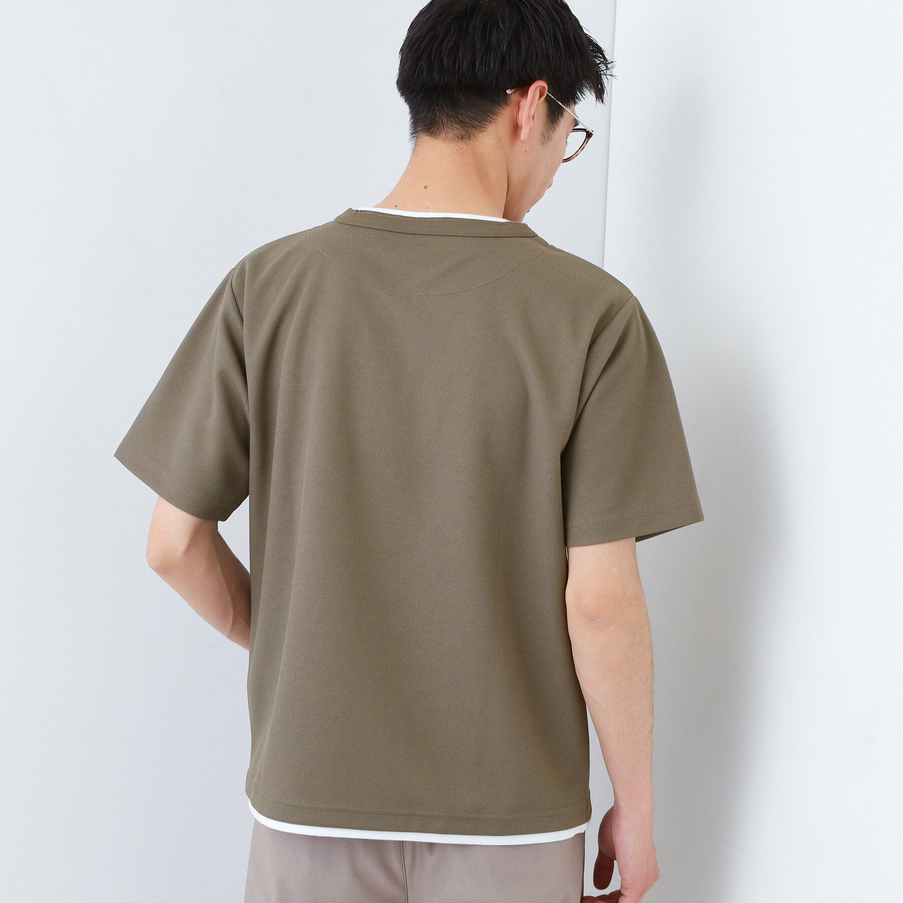 THE SHOP TK「【1枚でちゃんとして見える】ヘンリーネック レイヤード風 半袖Tシャツ 洗濯機OK」|Tシャツ・カットソー|