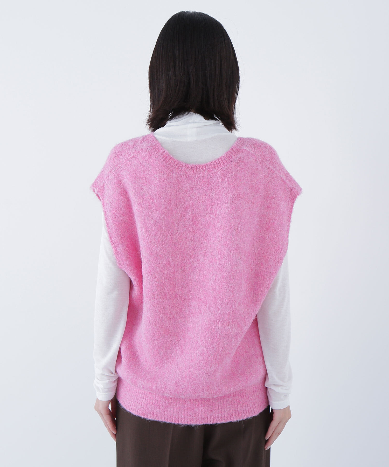  「ヘアリーVネックベスト」|ニット・セーター|