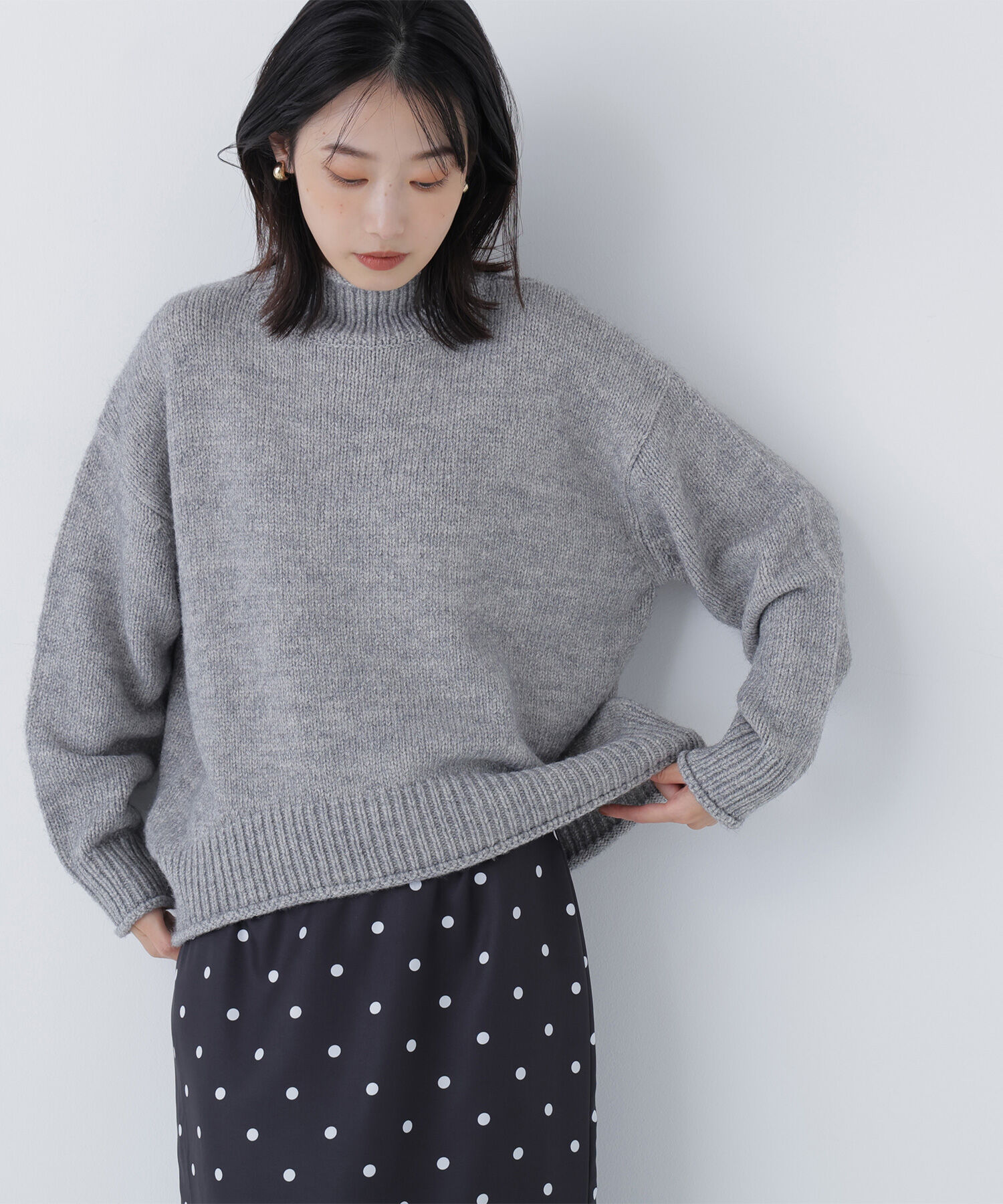  「ロールネックニットブルオーバー」|ニット・セーター|グレー