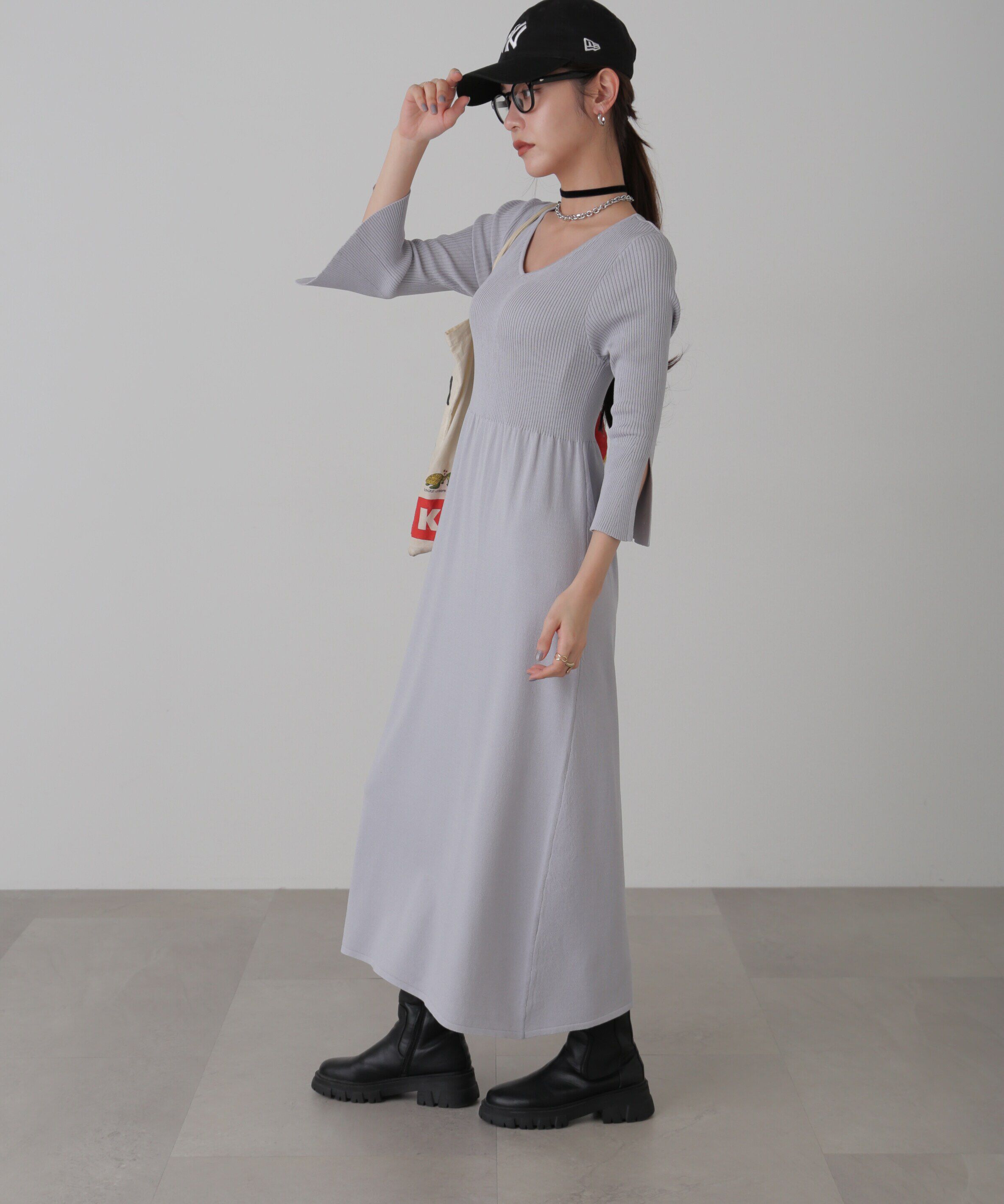  「フレアスリーブVネックリブニットワンピース」|ワンピース|