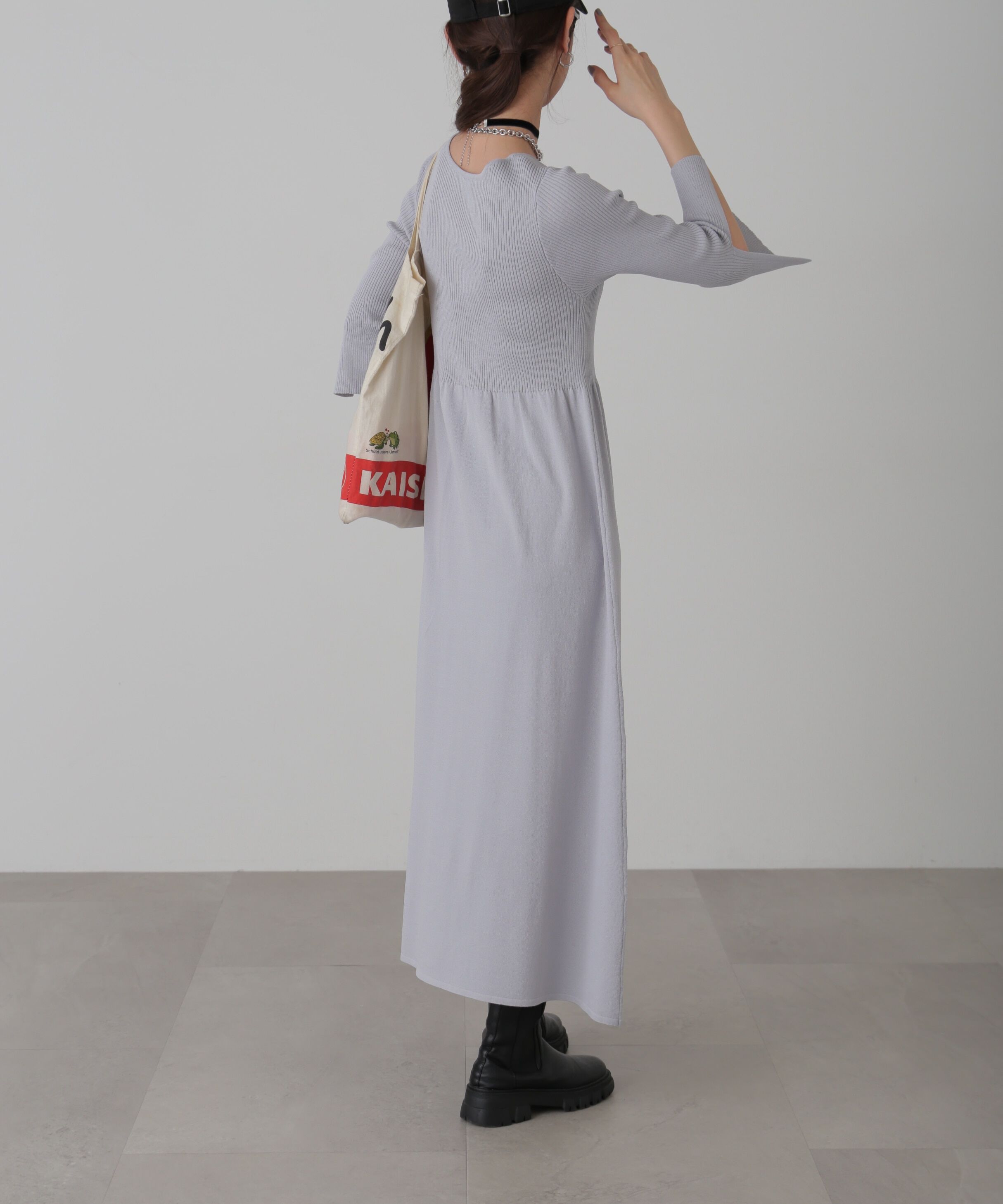  「フレアスリーブVネックリブニットワンピース」|ワンピース|