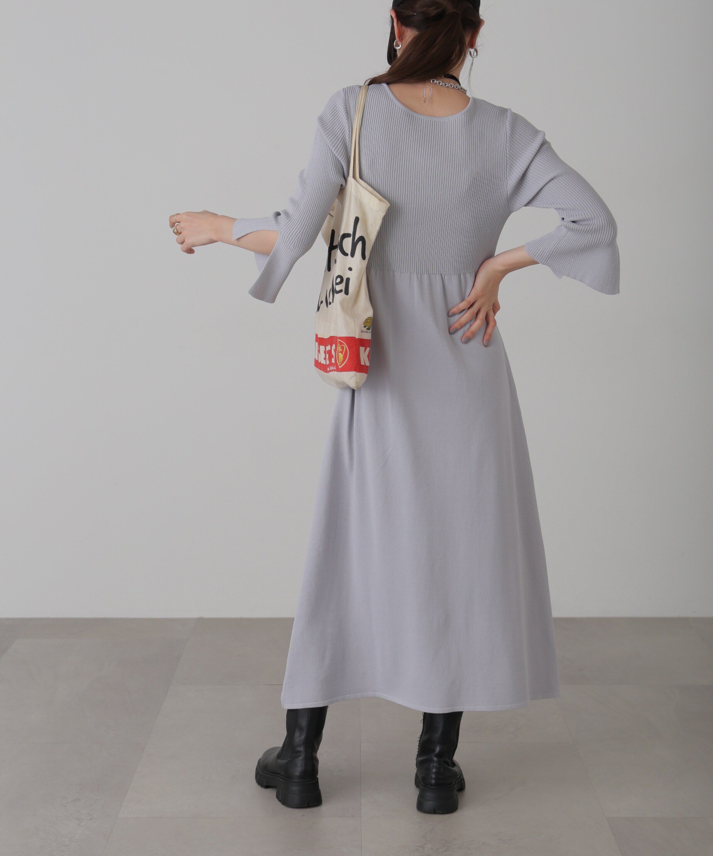  「フレアスリーブVネックリブニットワンピース」|ワンピース|