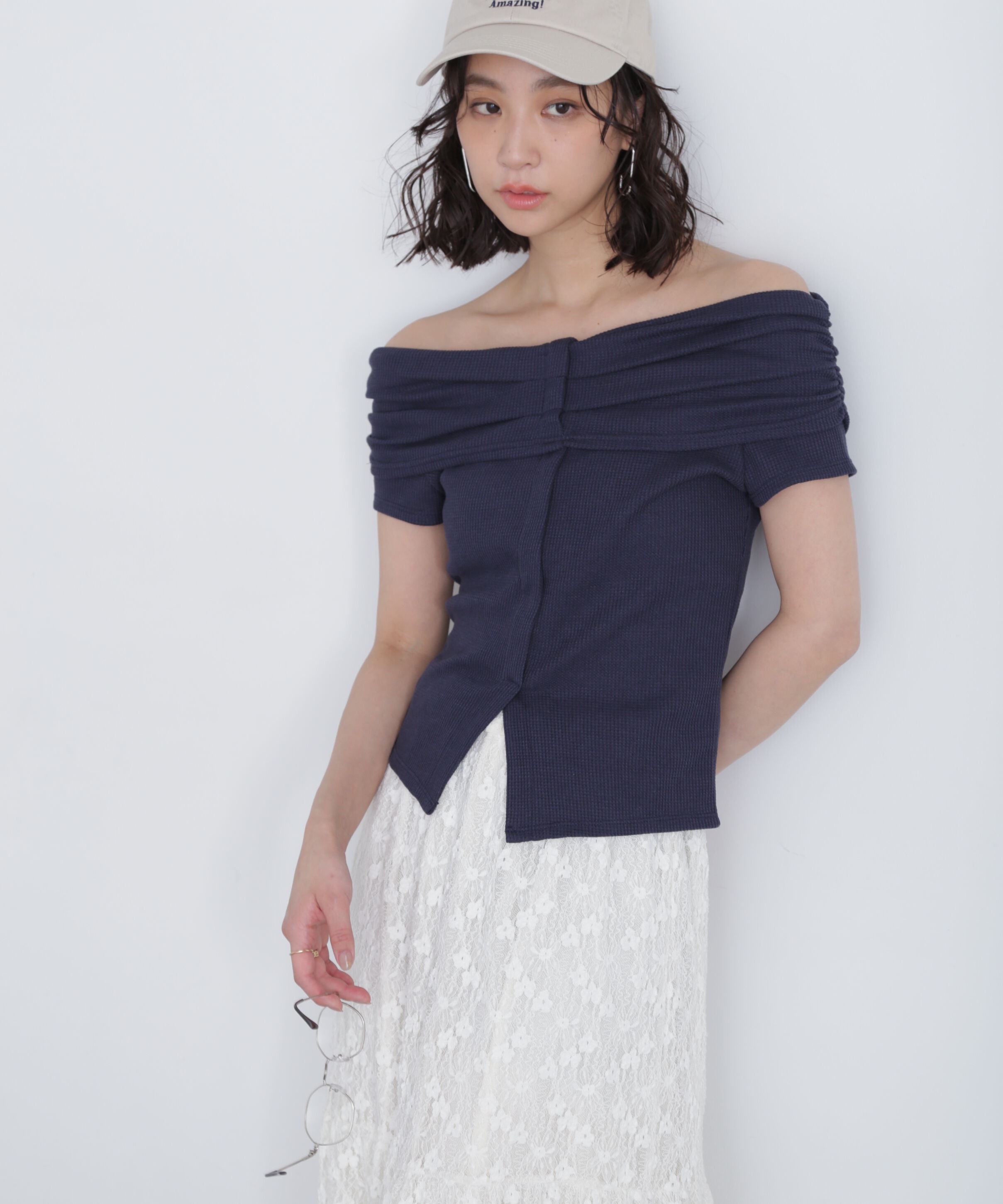  「オフショルフレンチスリーブ前スリットカットソー」|Tシャツ・カットソー|ネイビー