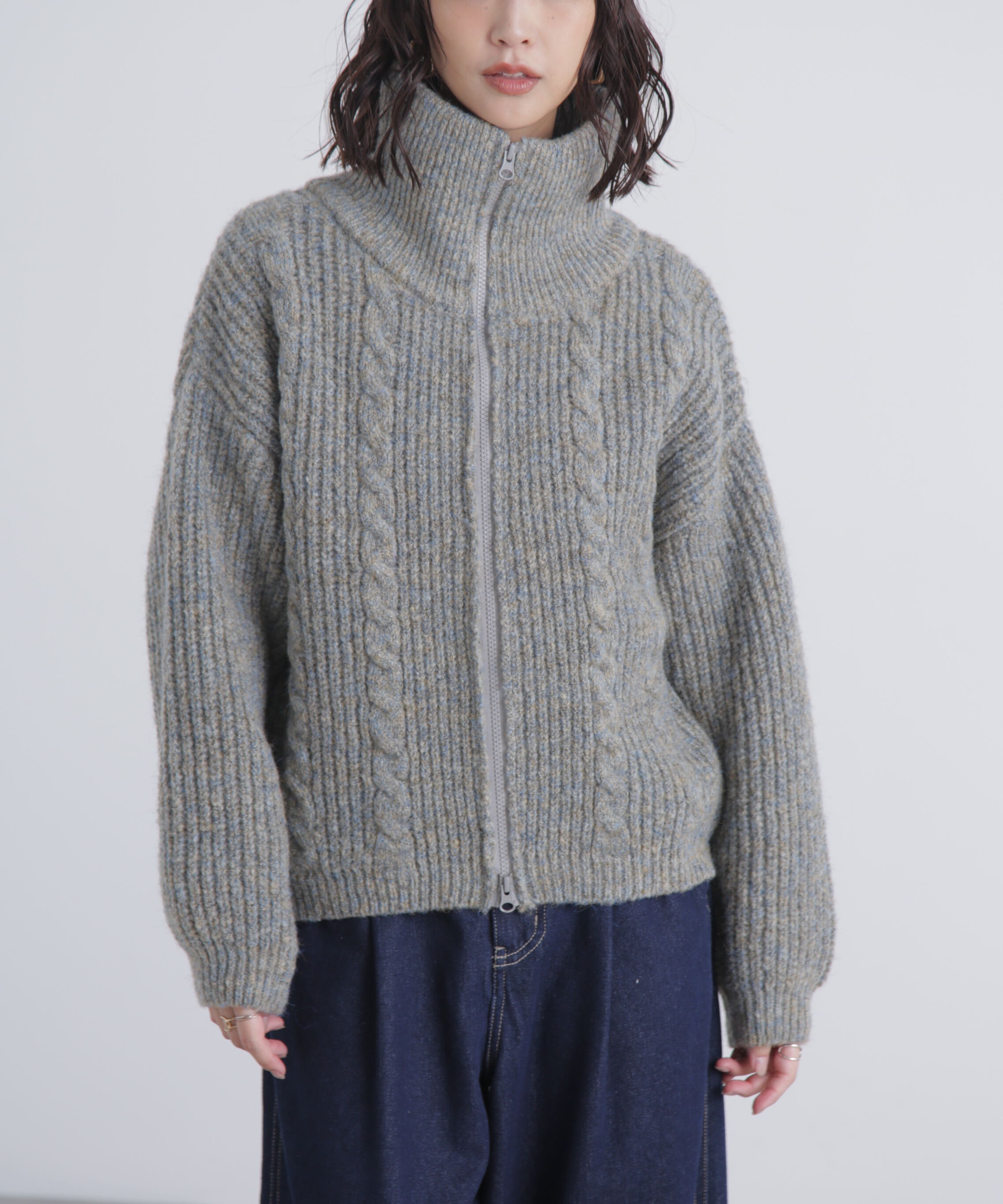  「スタンドネックショート丈ジップニットブルゾン」|ブルゾン・スタジャン|